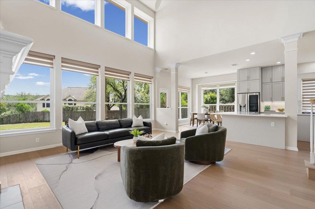 1613 Acacia Bud Dr, Austin, TX 78733