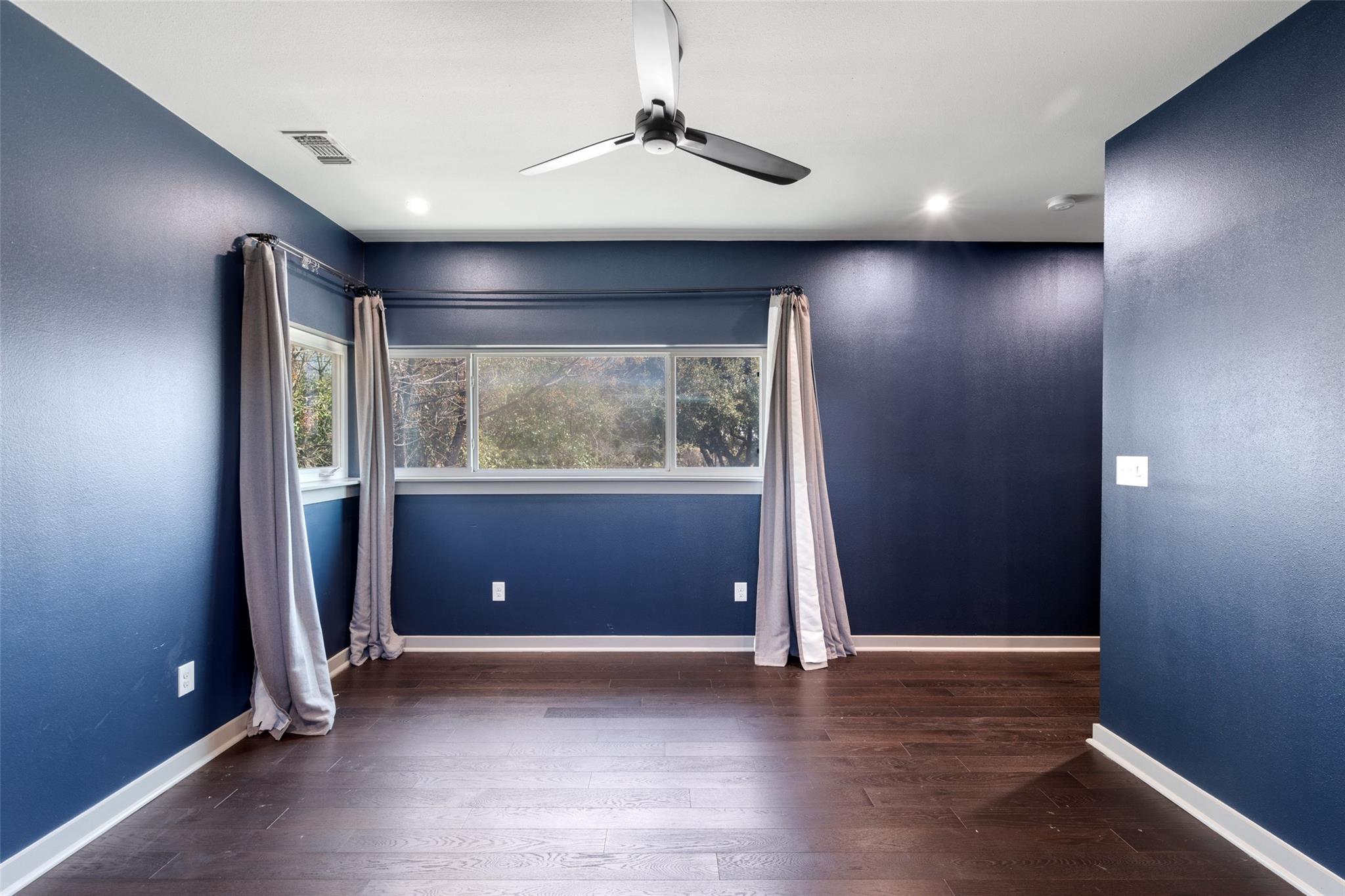 5928 Lux St, Austin, TX 78721