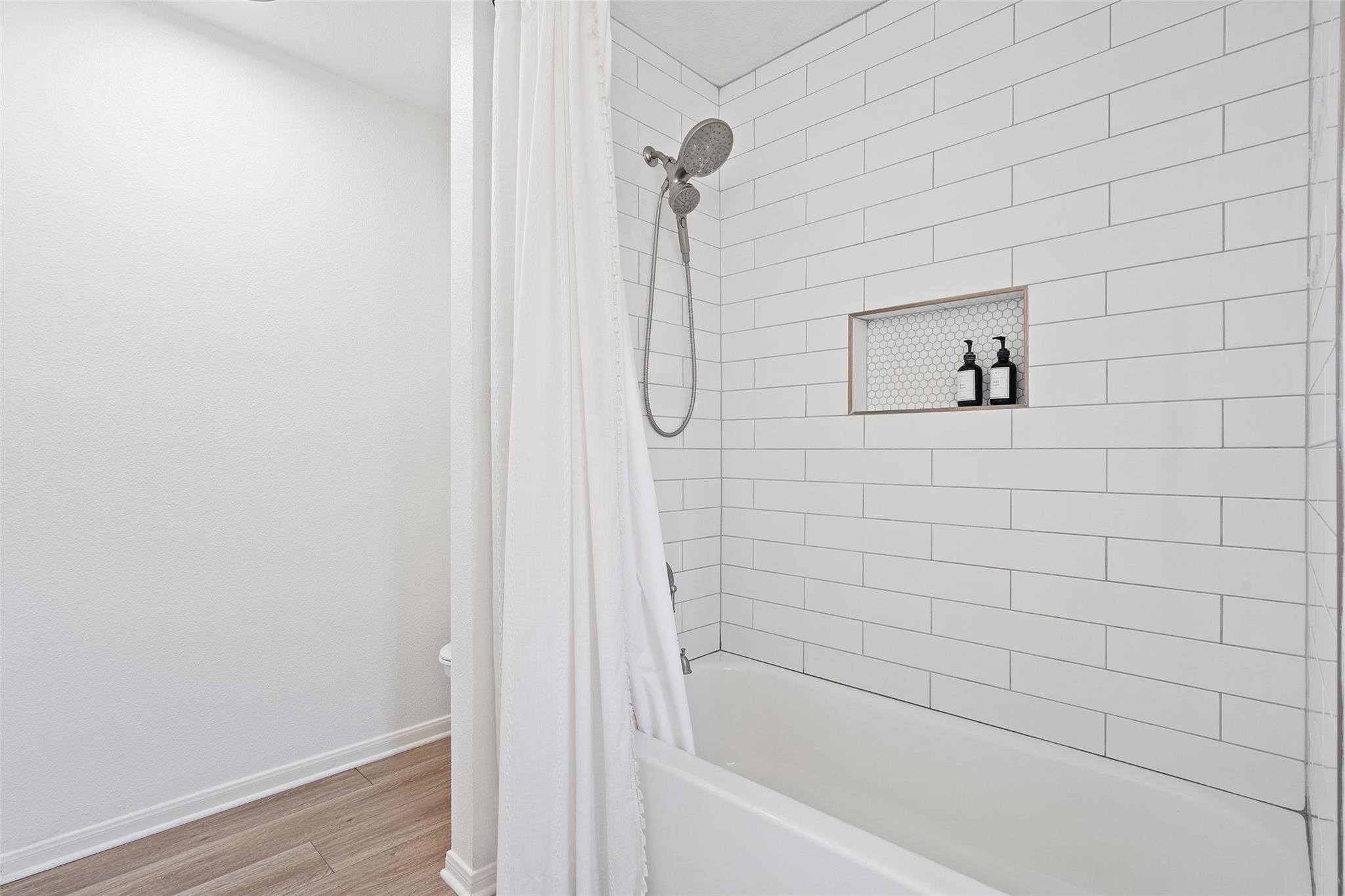 109 Wisteria Dr, Georgetown, TX 78626