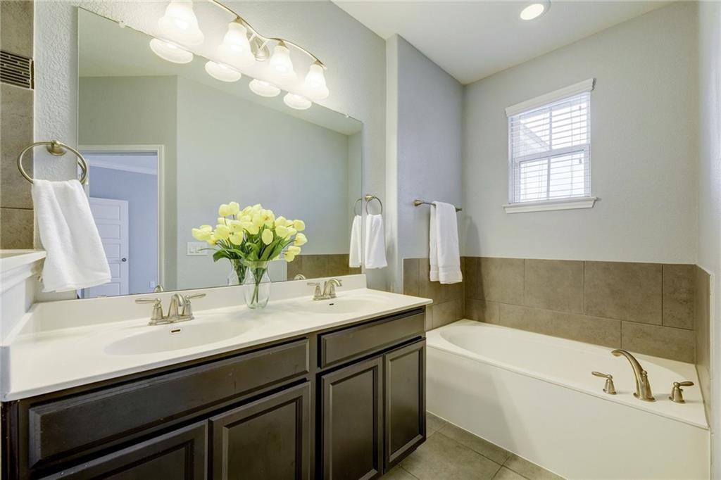 13400 Briarwick Dr # 903, Austin, TX 78729