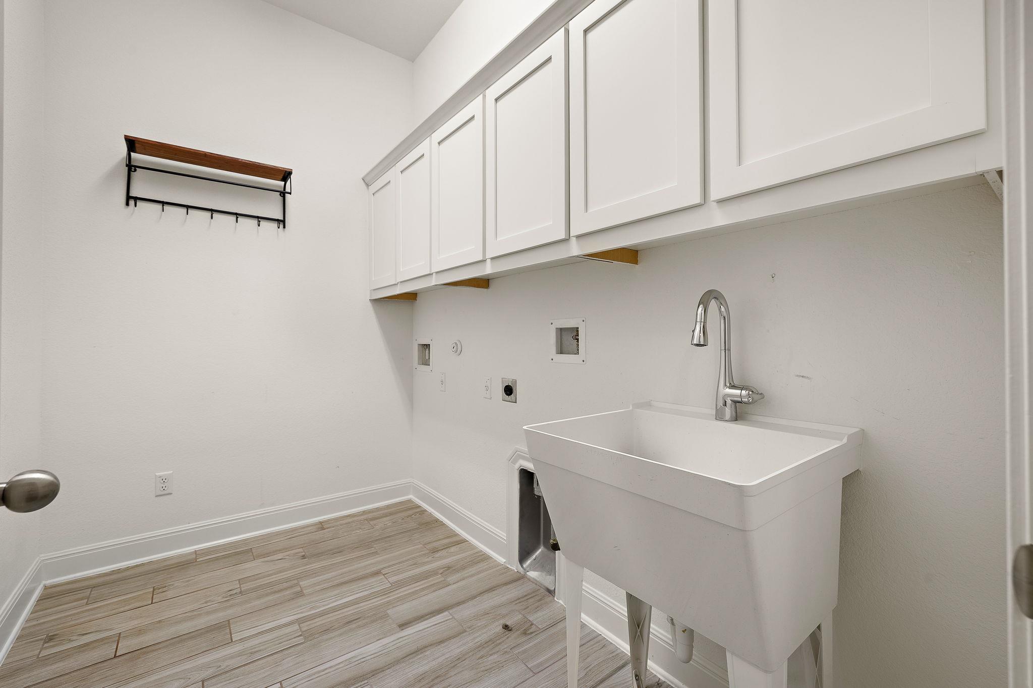 4705 Napoli Shore Dr, Leander, TX 78641