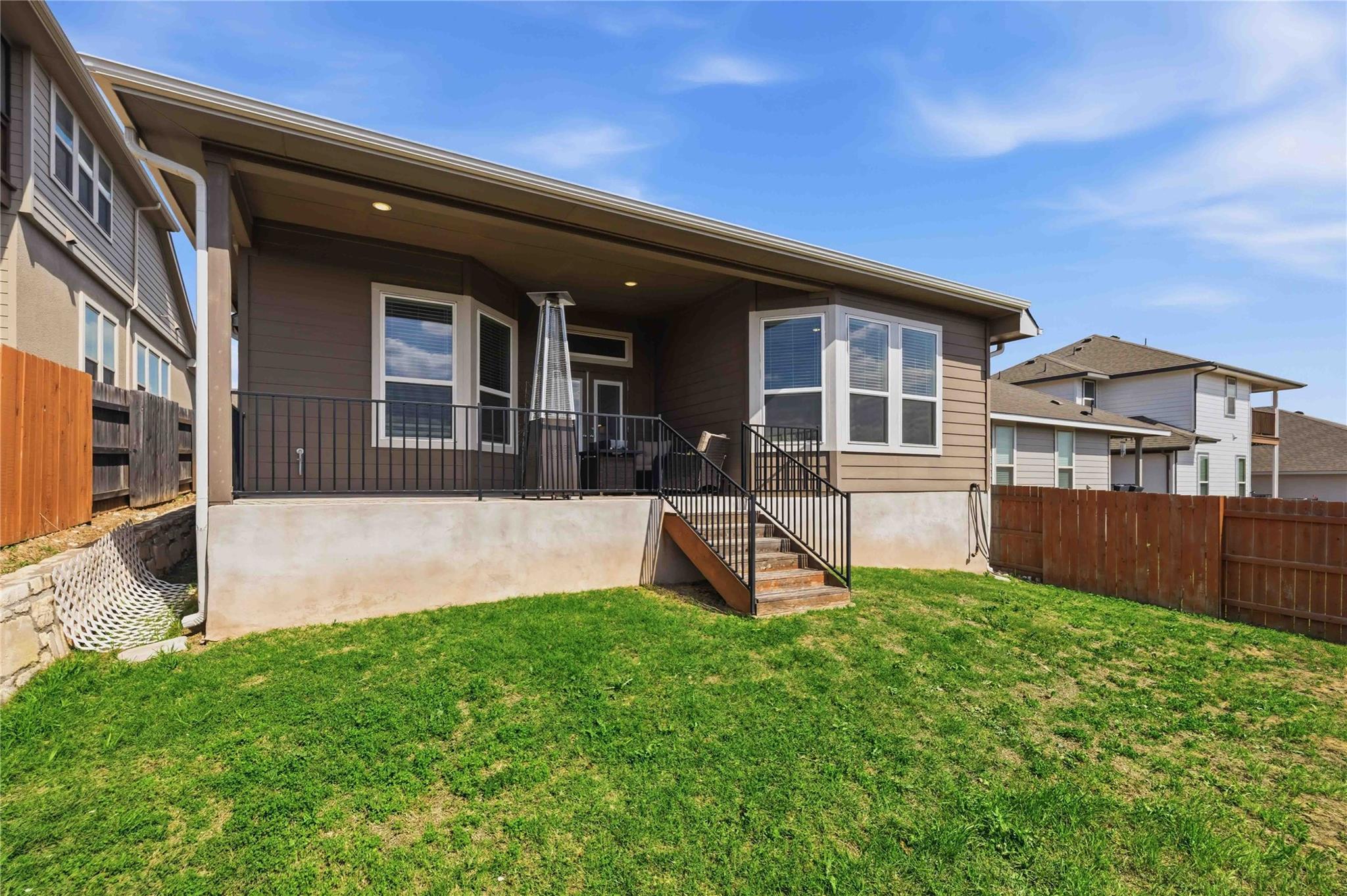 544 Saturnia Dr, Georgetown, TX 78628