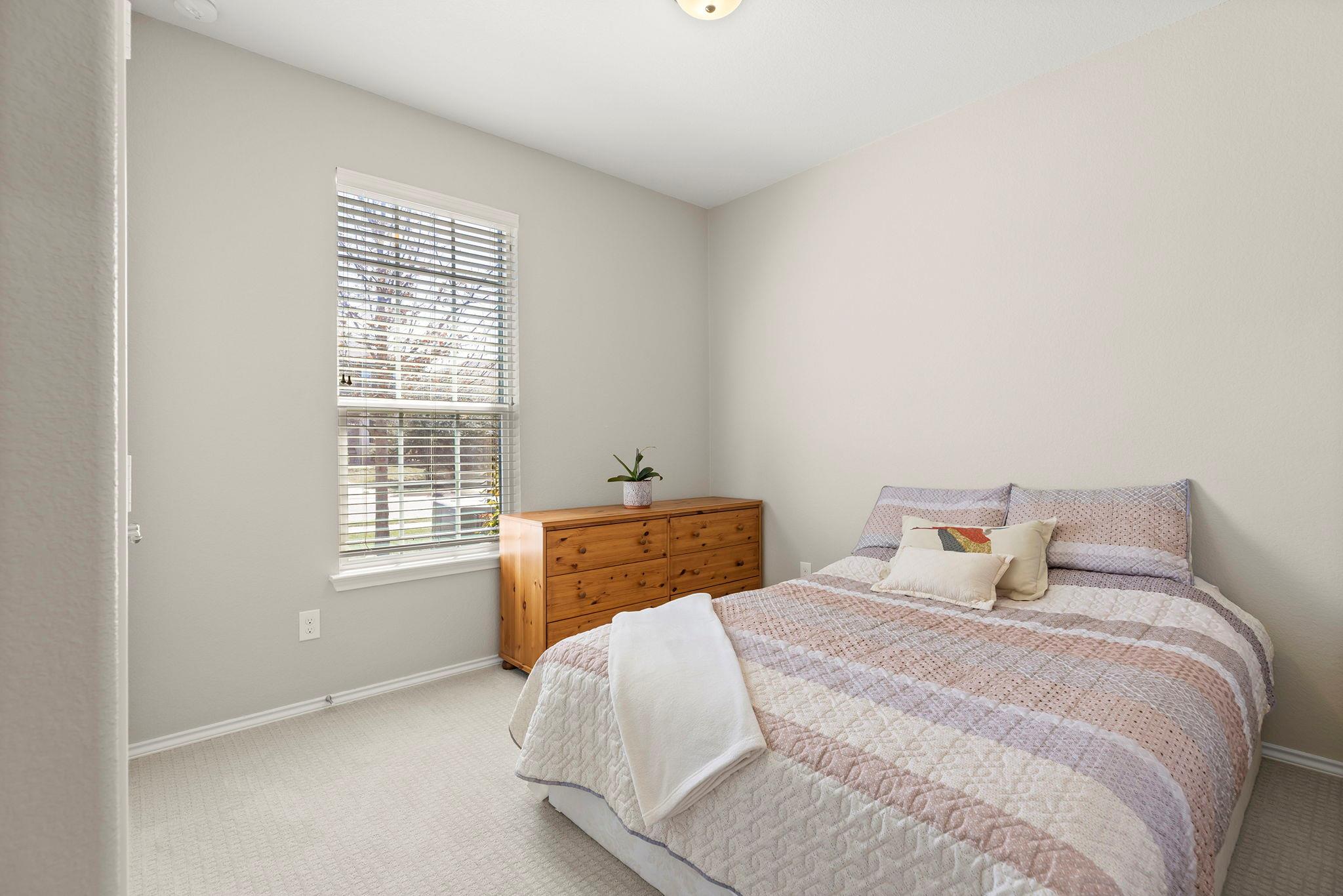 13912 Lyndon B Johnson St, Manor, TX 78653