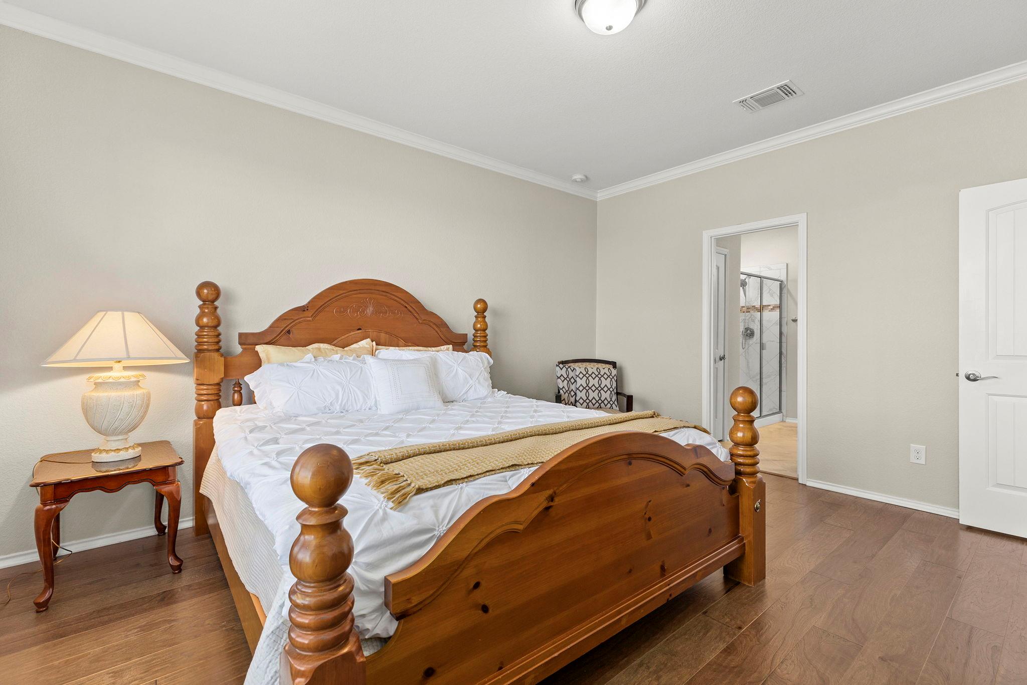 13912 Lyndon B Johnson St, Manor, TX 78653