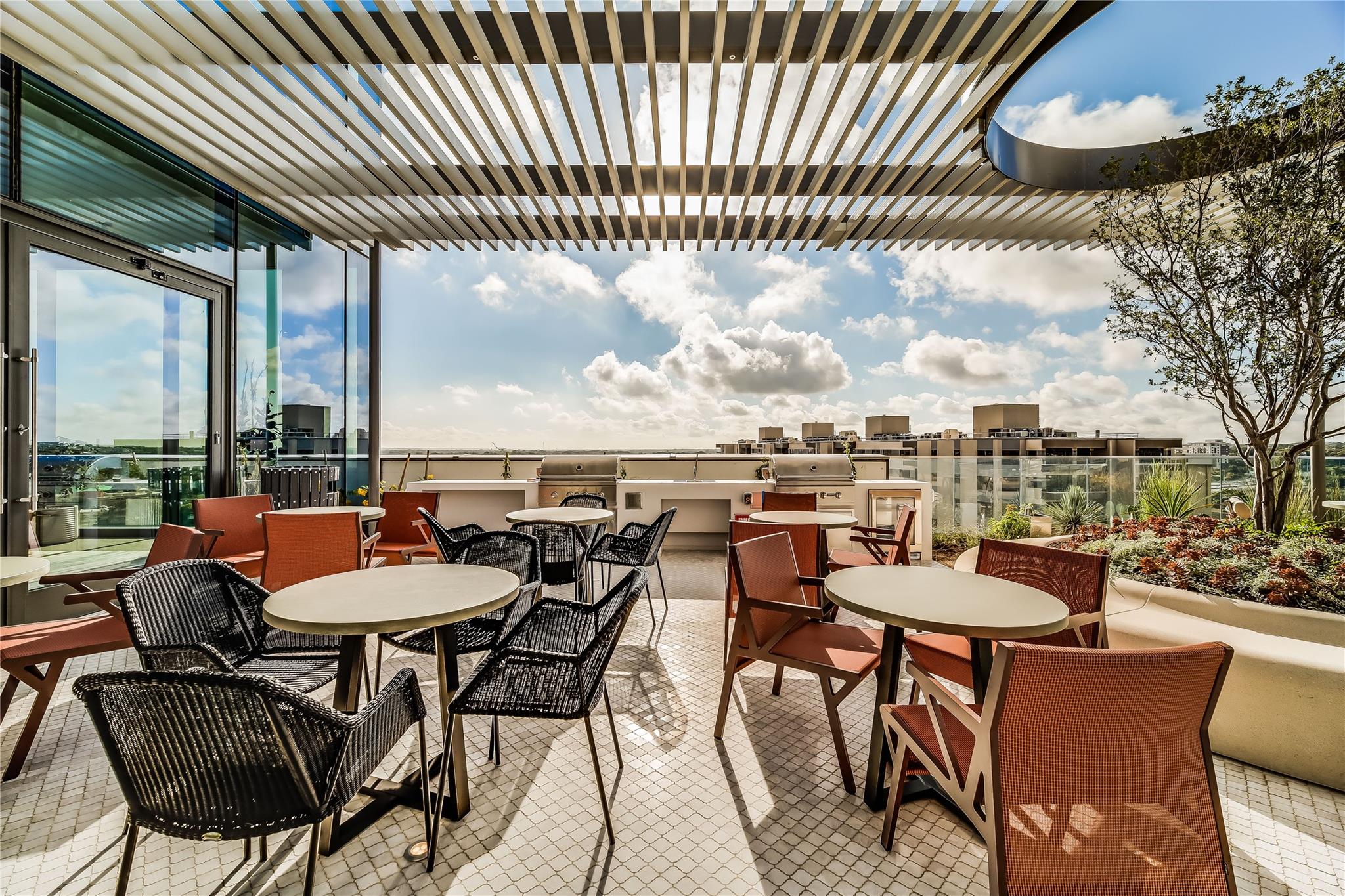 44 East Ave # 1402, Austin, TX 78701