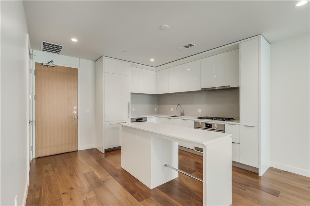 44 East Ave # 1402, Austin, TX 78701