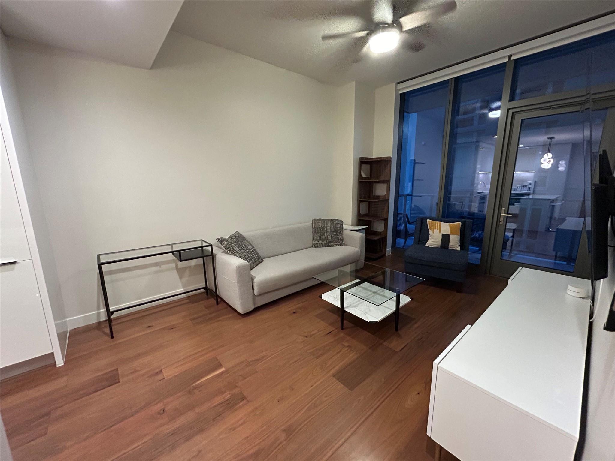 44 East Ave # 1402, Austin, TX 78701