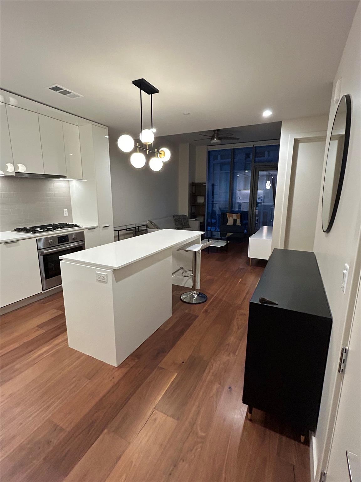 44 East Ave # 1402, Austin, TX 78701