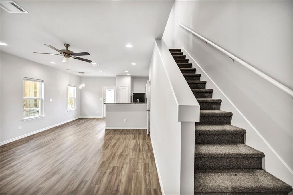 207 Peruna Dr, Marble Falls, TX 78654