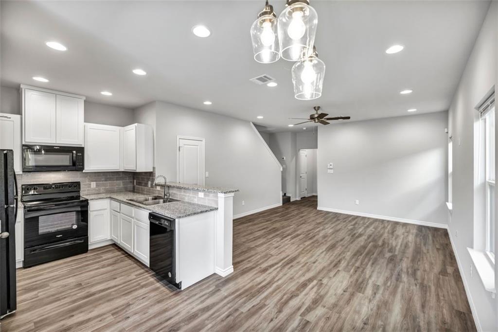 207 Peruna Dr, Marble Falls, TX 78654