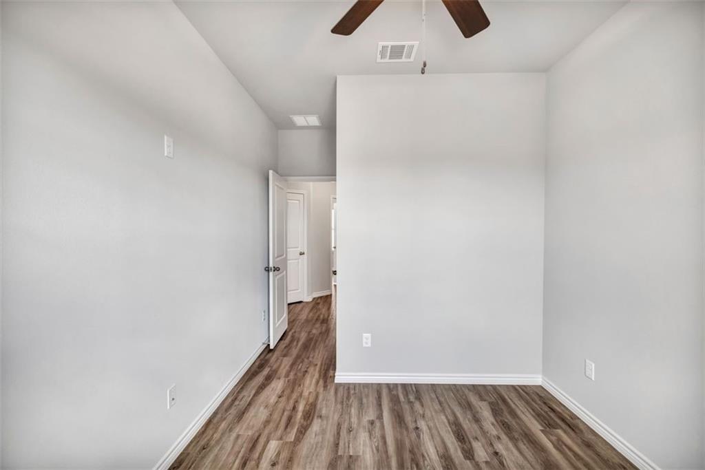 207 Peruna Dr, Marble Falls, TX 78654