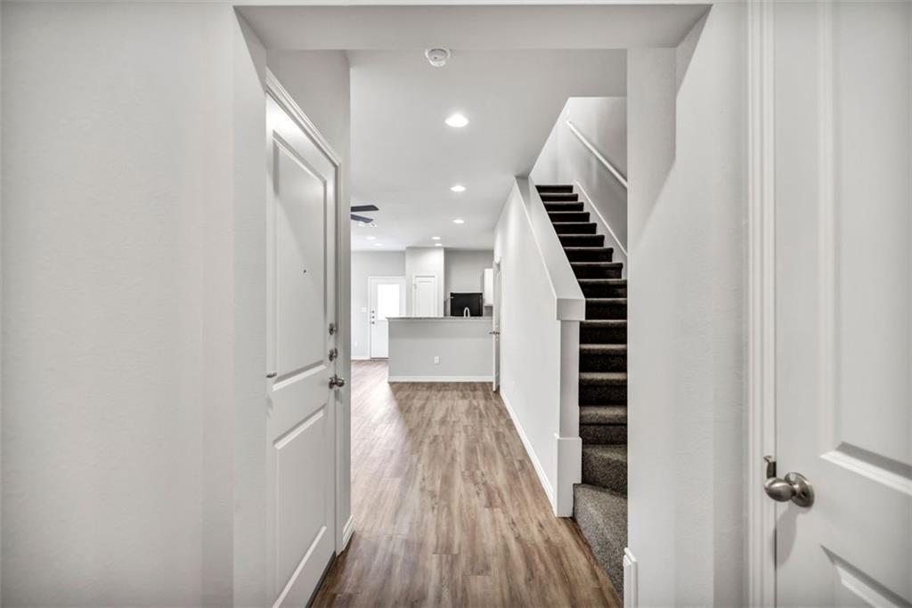 207 Peruna Dr, Marble Falls, TX 78654