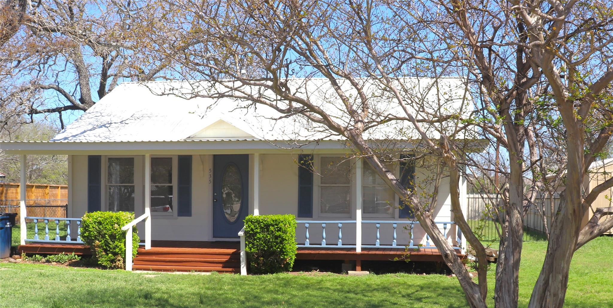 535 W Vaughan St, Bertram, TX 78605