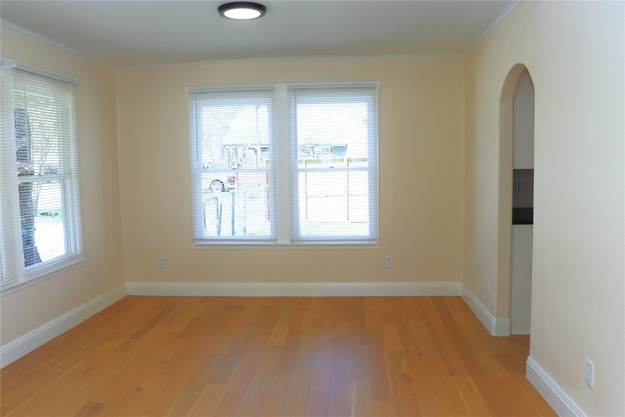 535 W Vaughan St, Bertram, TX 78605