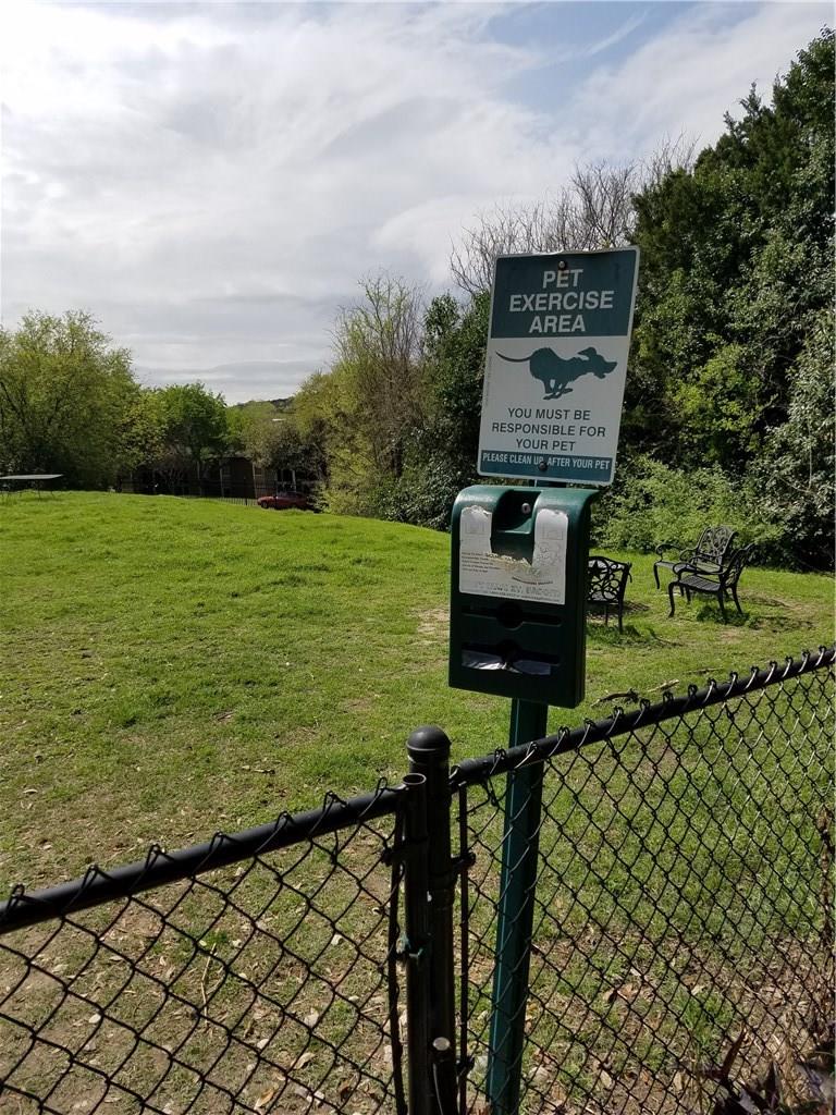 2450 WICKERSHAM Ln # 1317, Austin, TX 78741