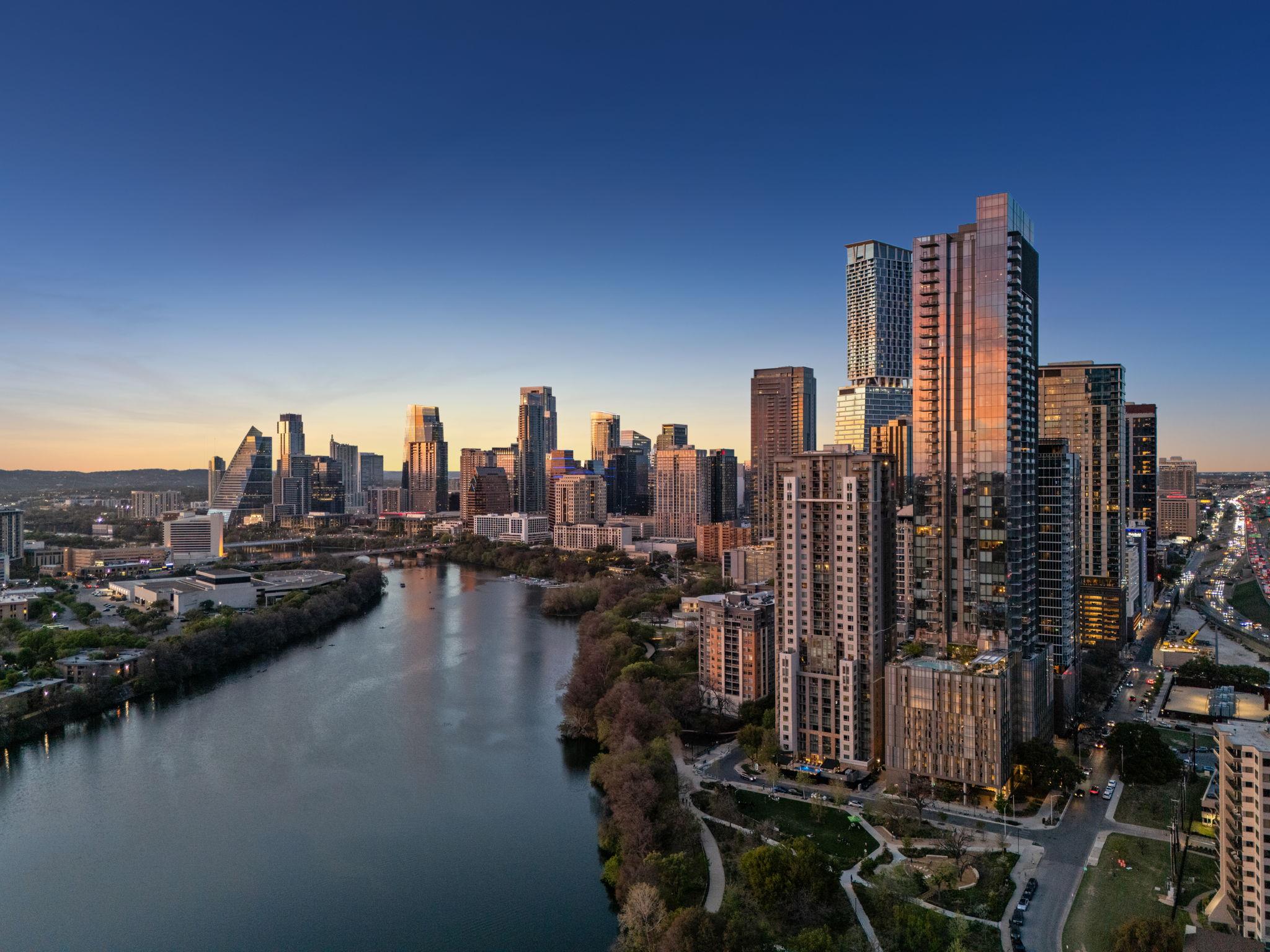 44 East Ave # 2907, Austin, TX 78701