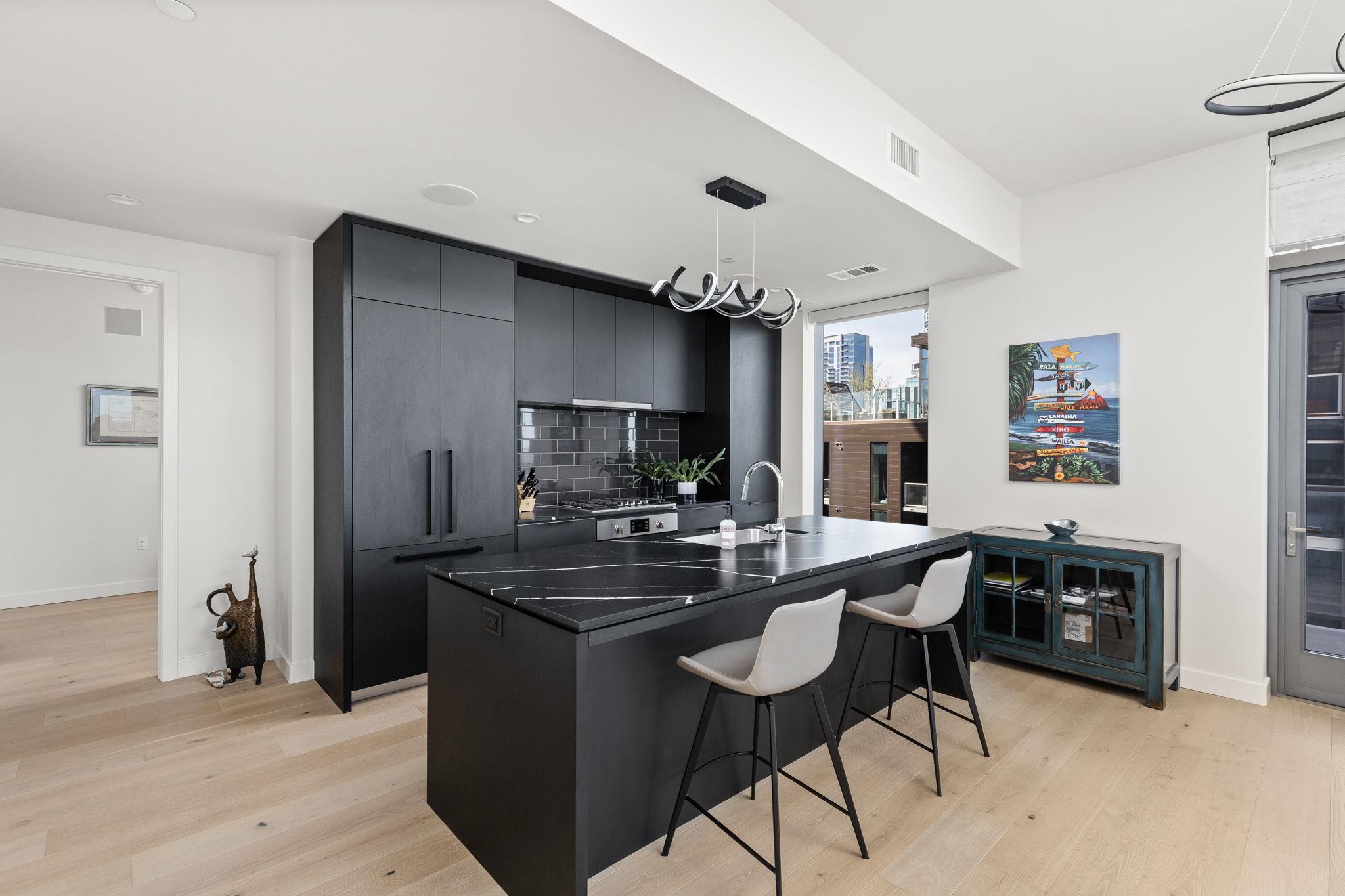 44 East Ave # 2907, Austin, TX 78701