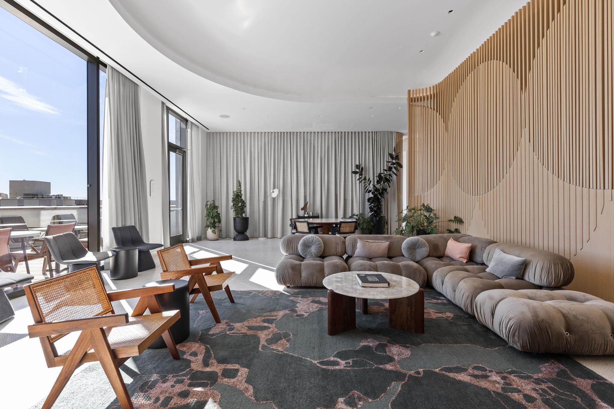 44 East Ave # 2907, Austin, TX 78701