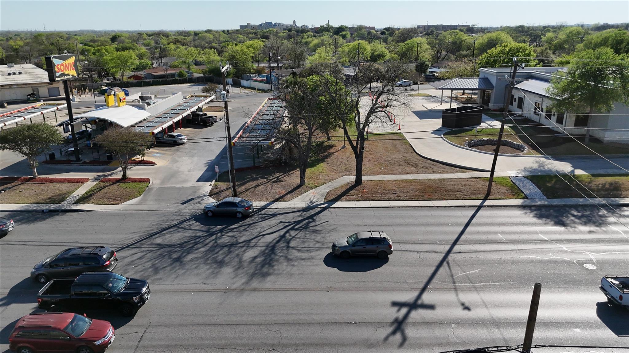 984 Bandera Rd, San Antonio, TX 78228