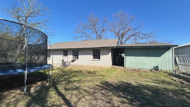 1120 W Goforth Rd, Buda, TX 78610