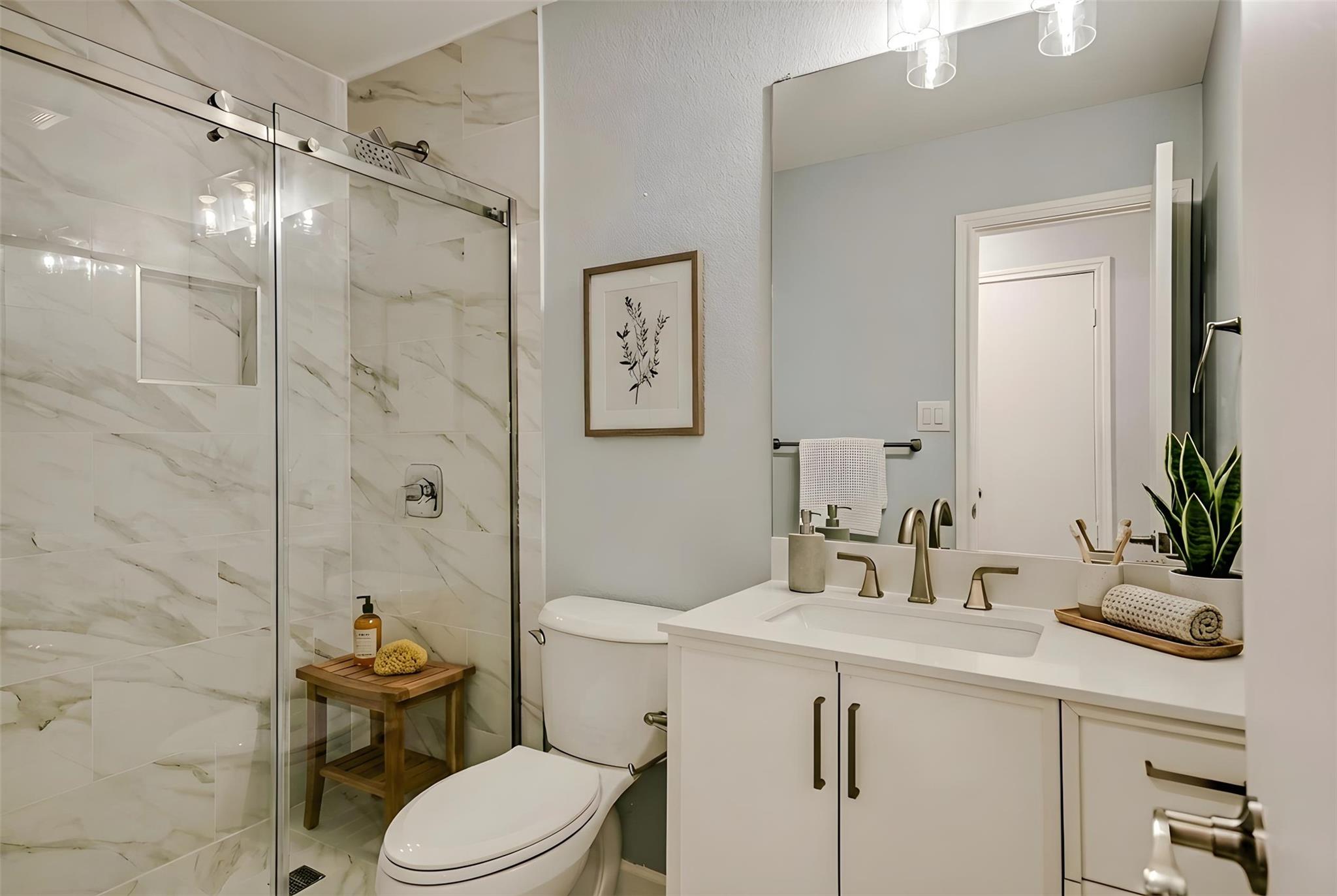 222 Herrera Trl, Hutto, TX 78634