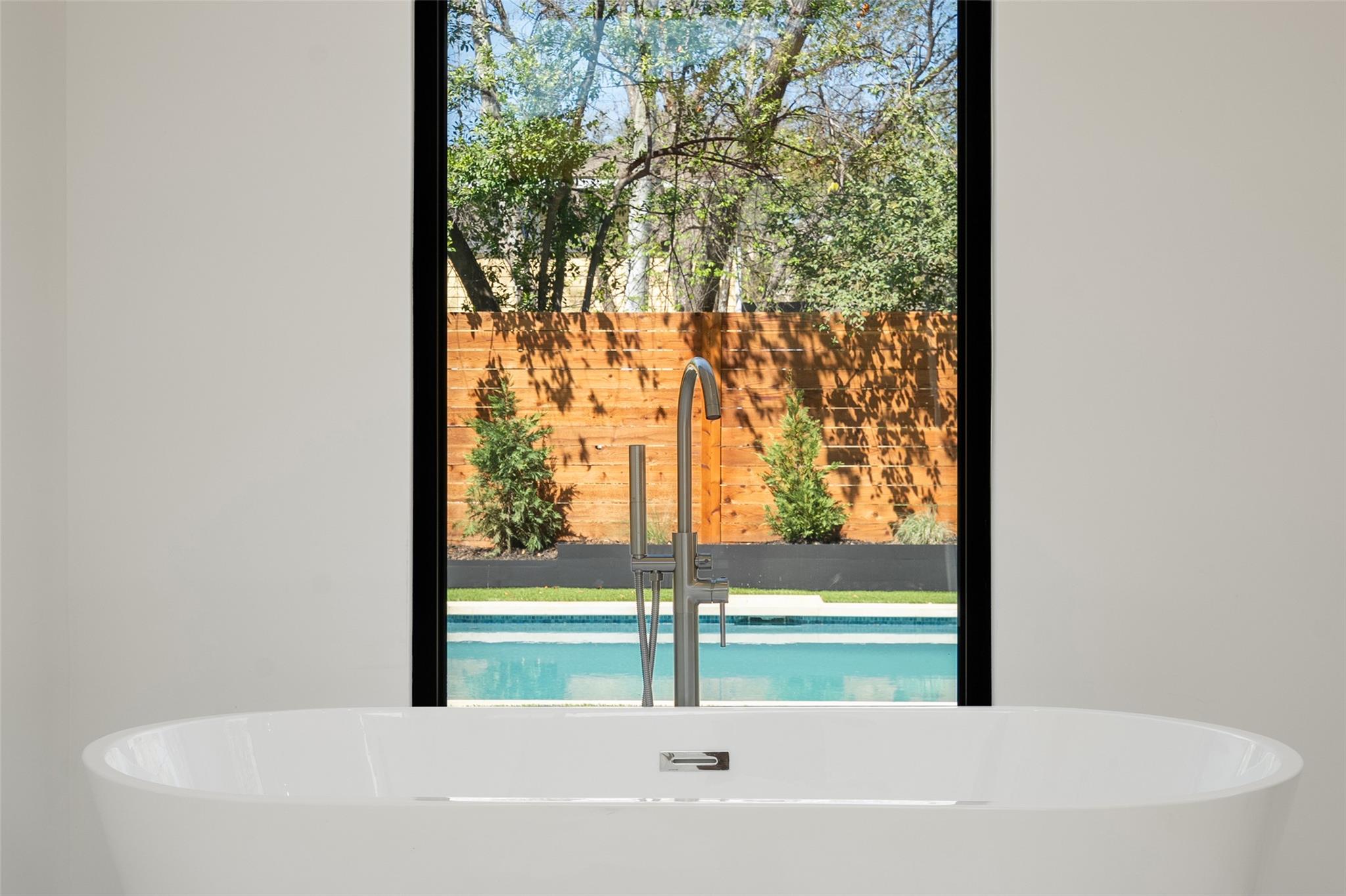 1702 W 30th St, Austin, TX 78703