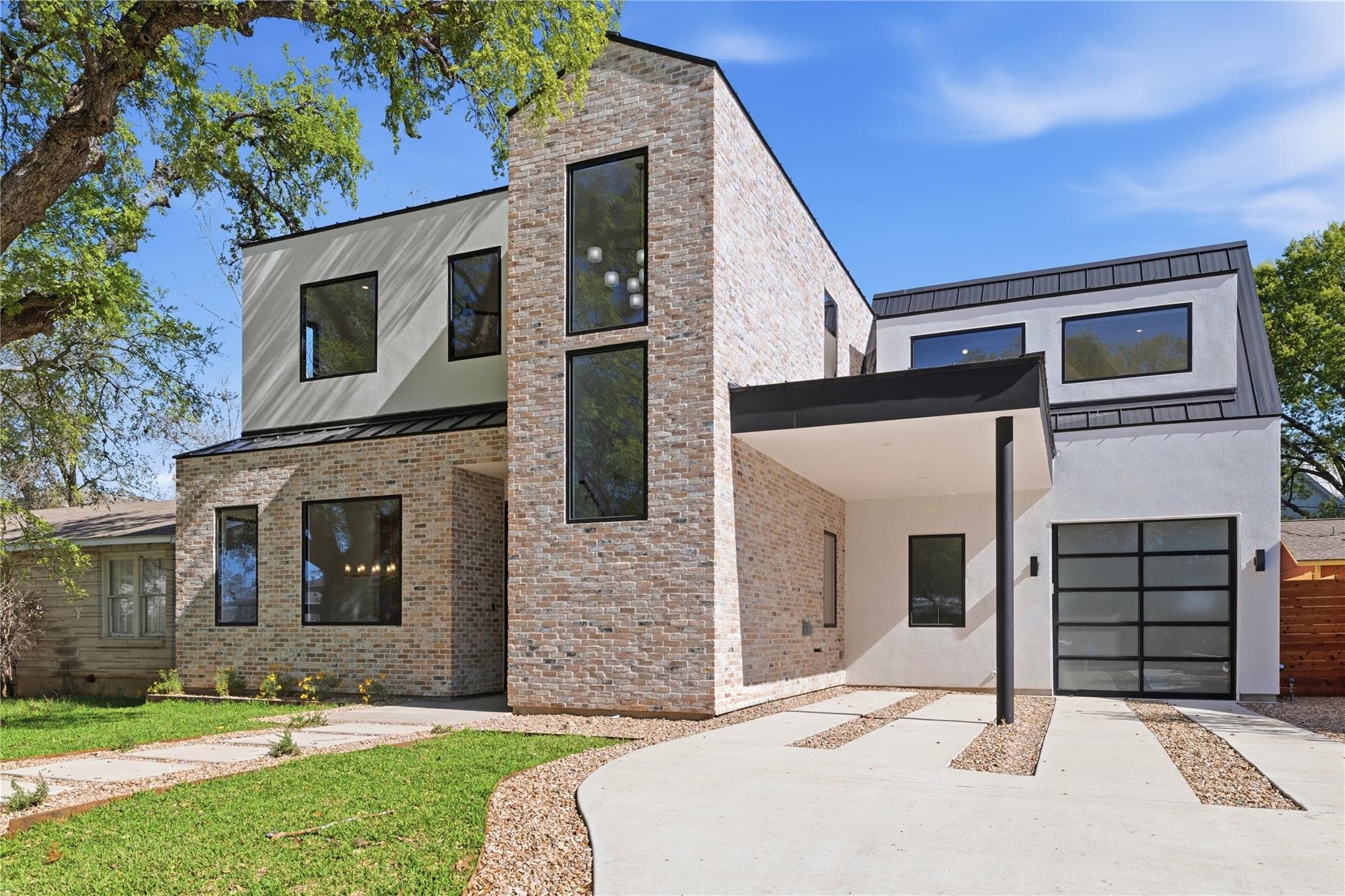 1702 W 30th St, Austin, TX 78703