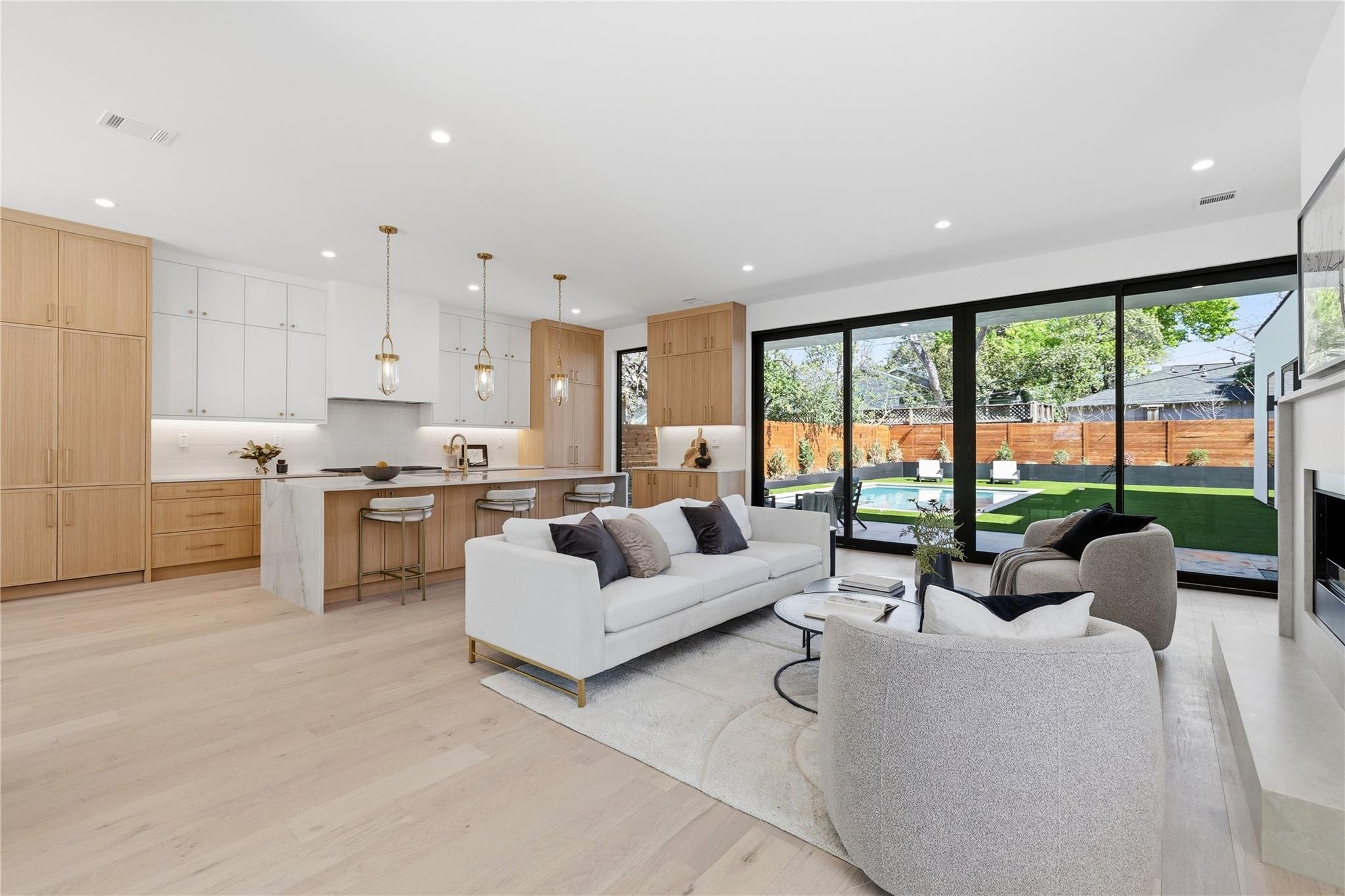 1702 W 30th St, Austin, TX 78703