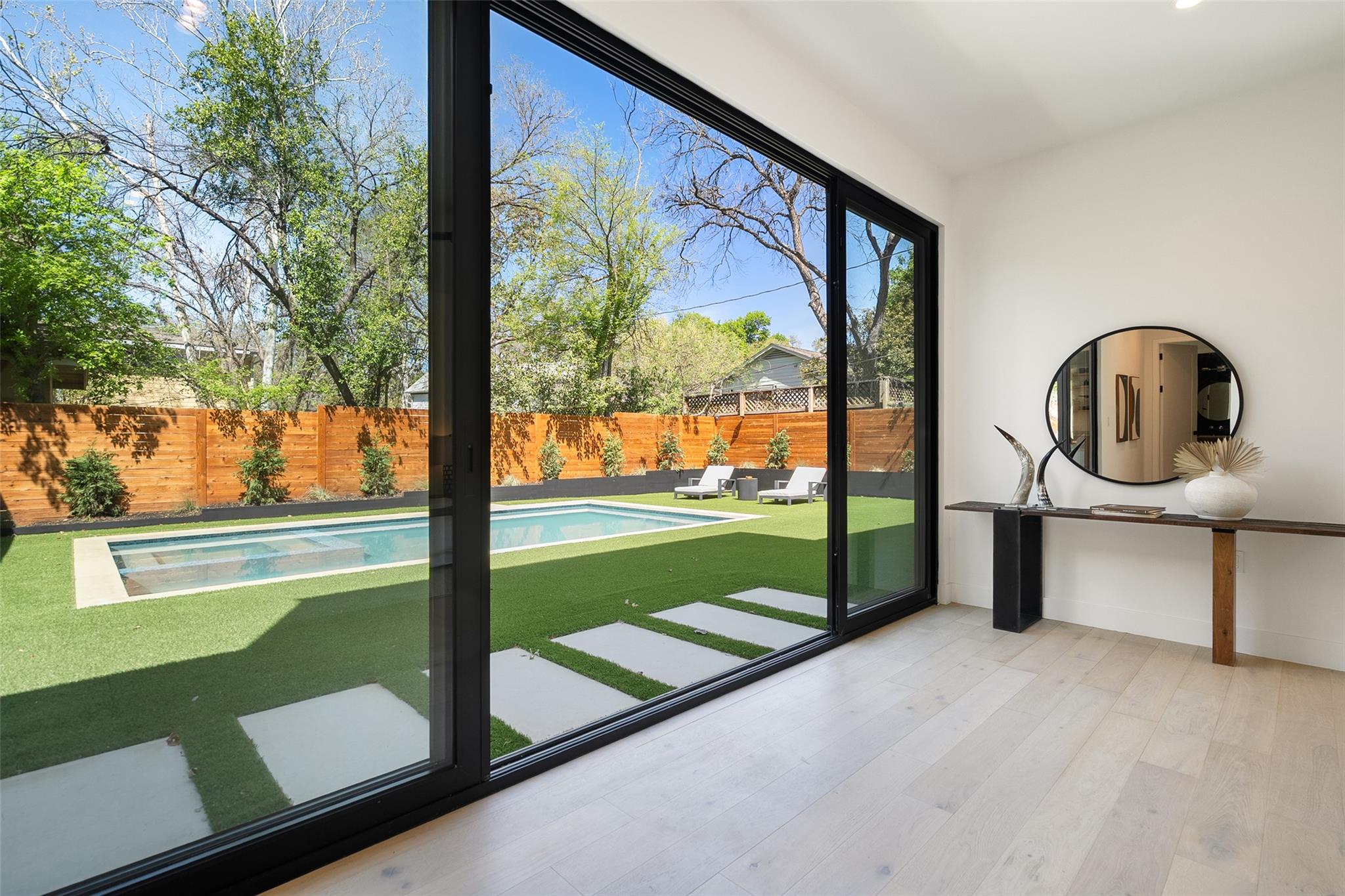 1702 W 30th St, Austin, TX 78703