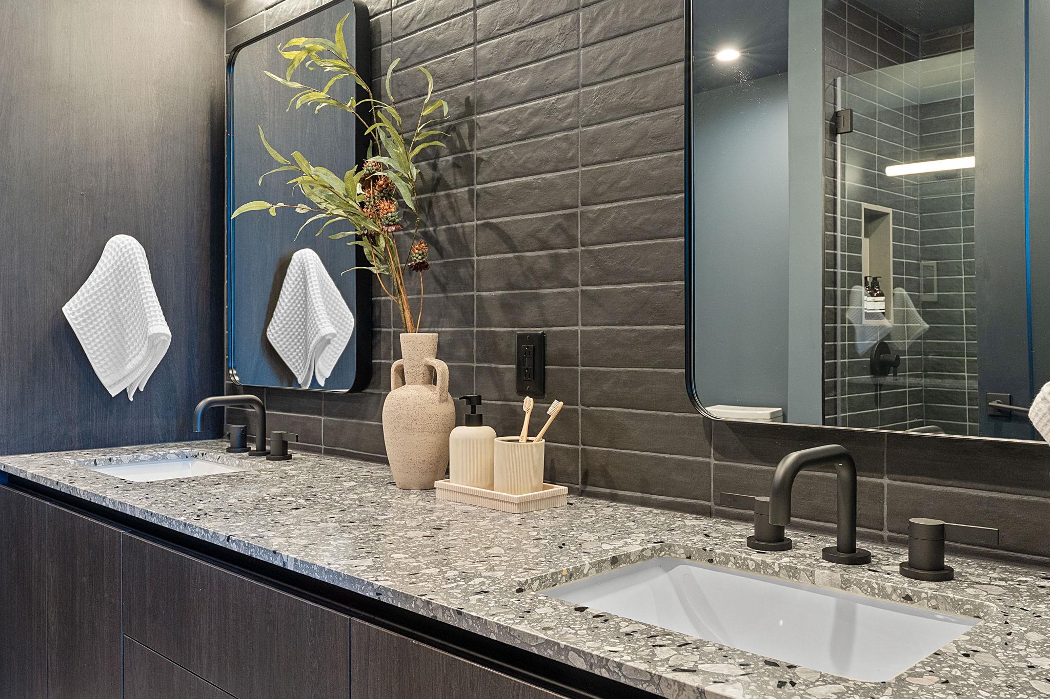 84 East Ave # 3906, Austin, TX 78701