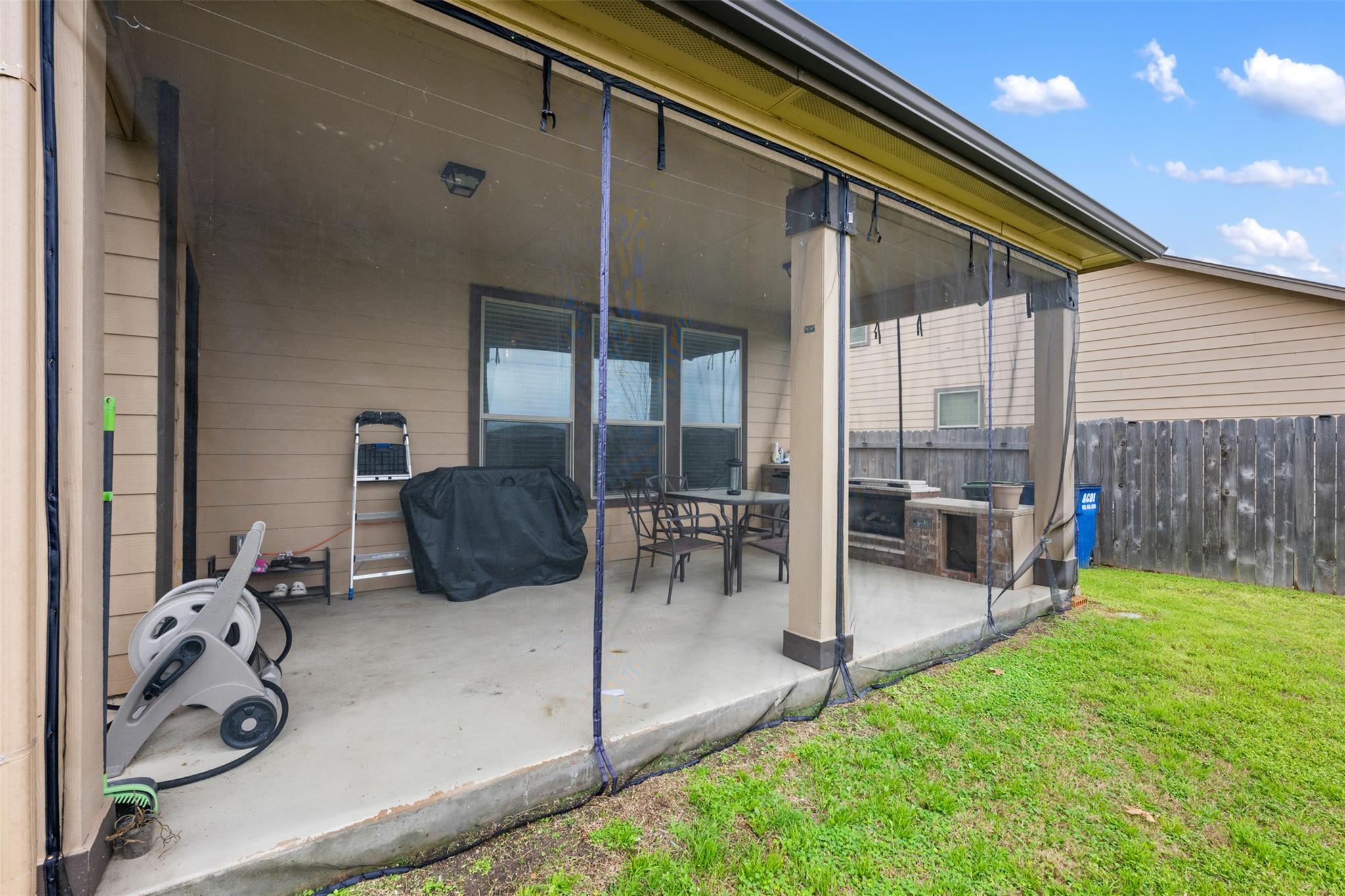 316 Carrington St, Hutto, TX 78634