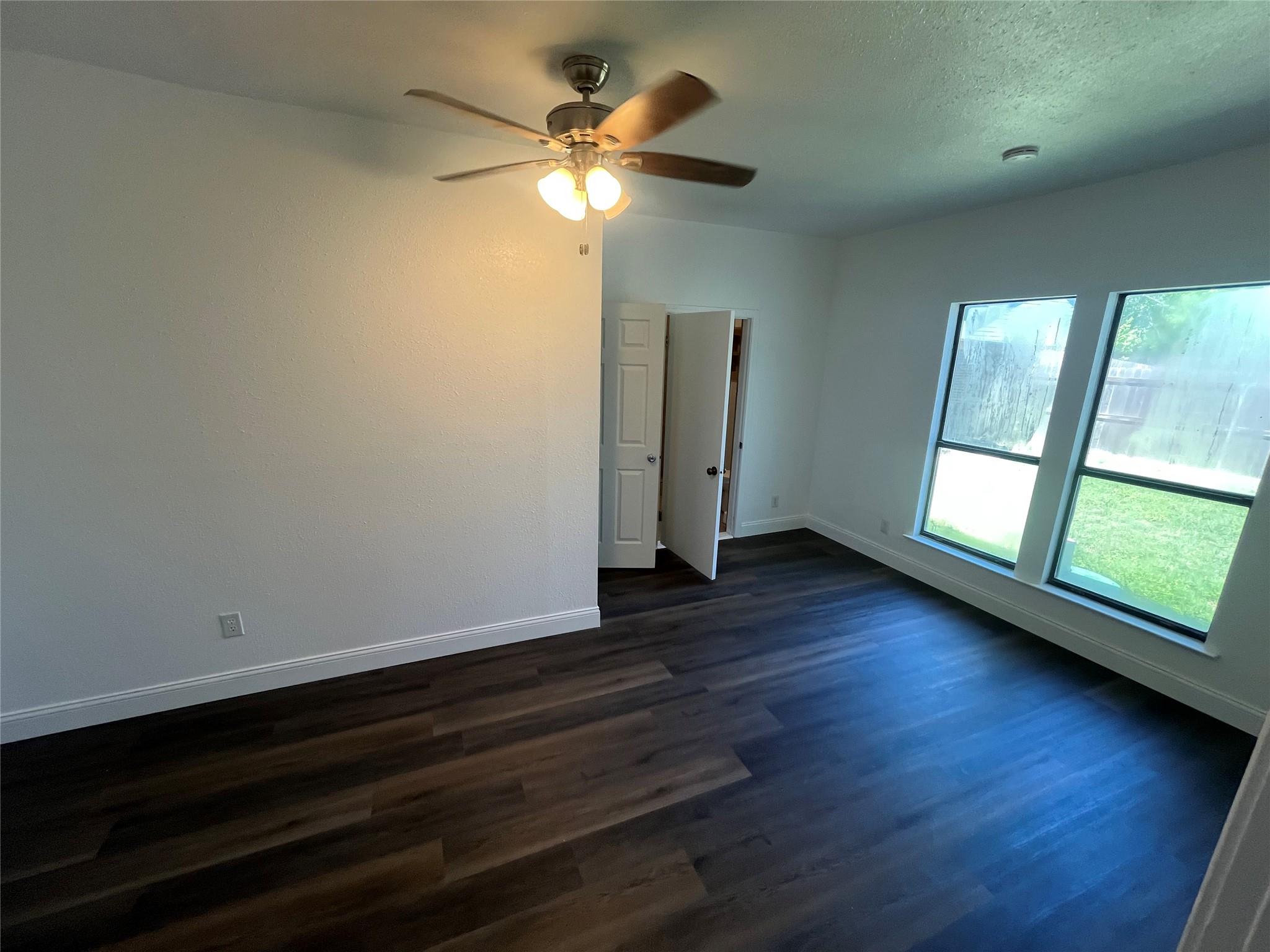 115 Hickman St, Liberty Hill, TX 78642