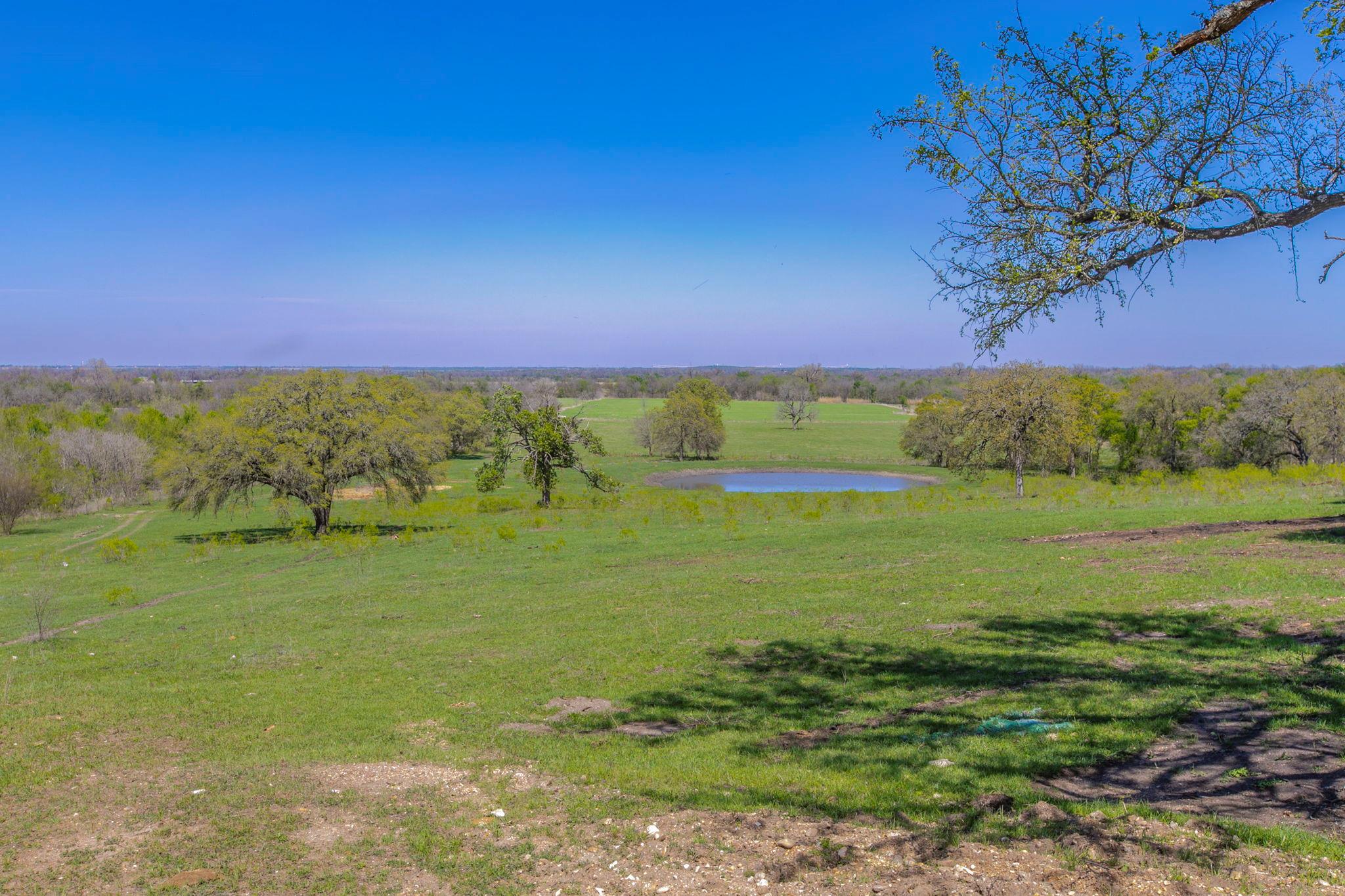 1500 County Road 405, Buckholts, TX 76518
