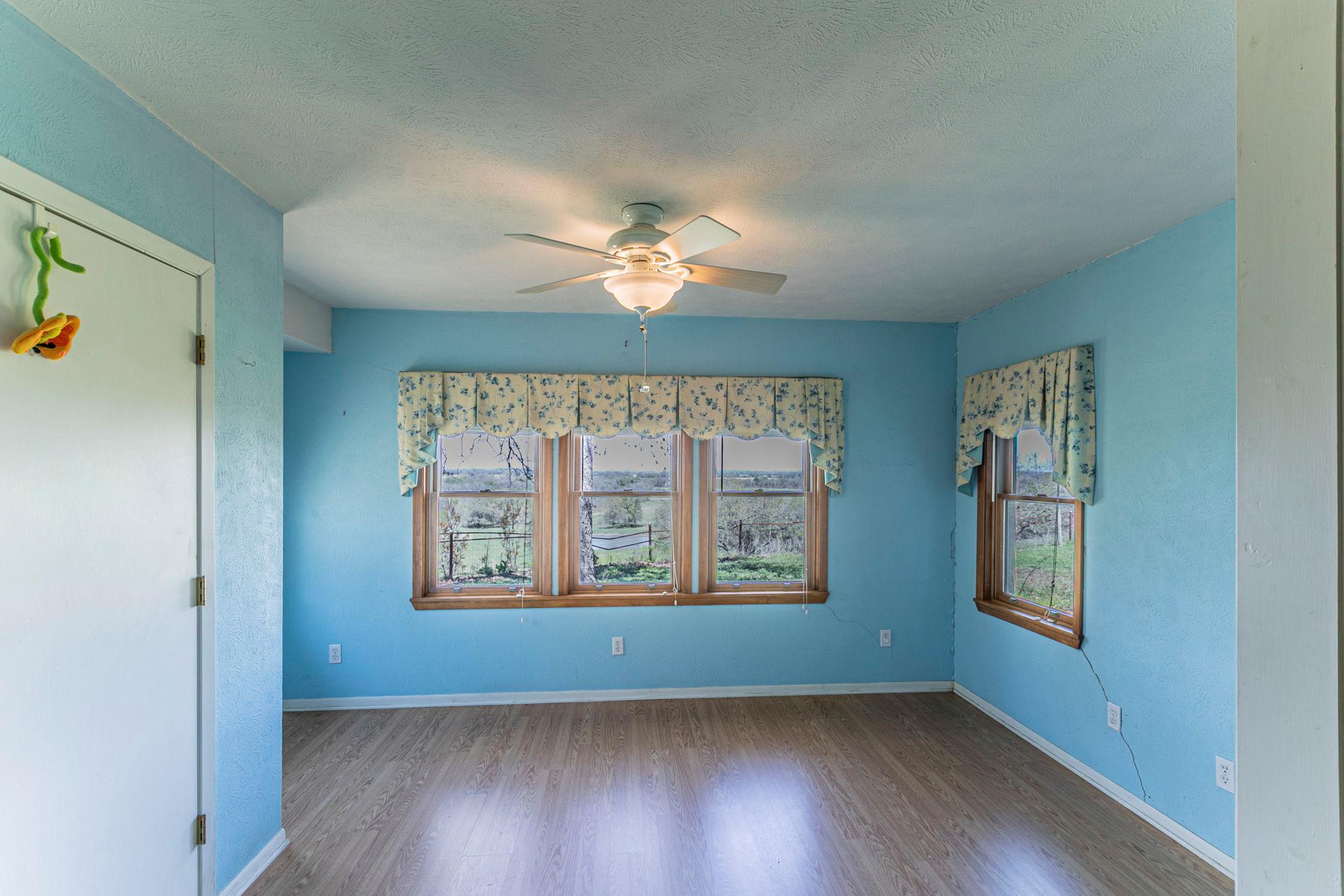 1500 County Road 405, Buckholts, TX 76518