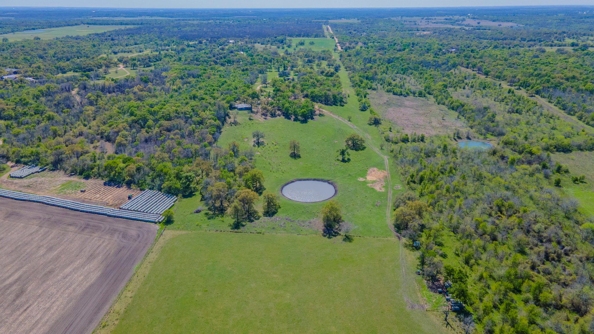 1500 County Road 405, Buckholts, TX 76518