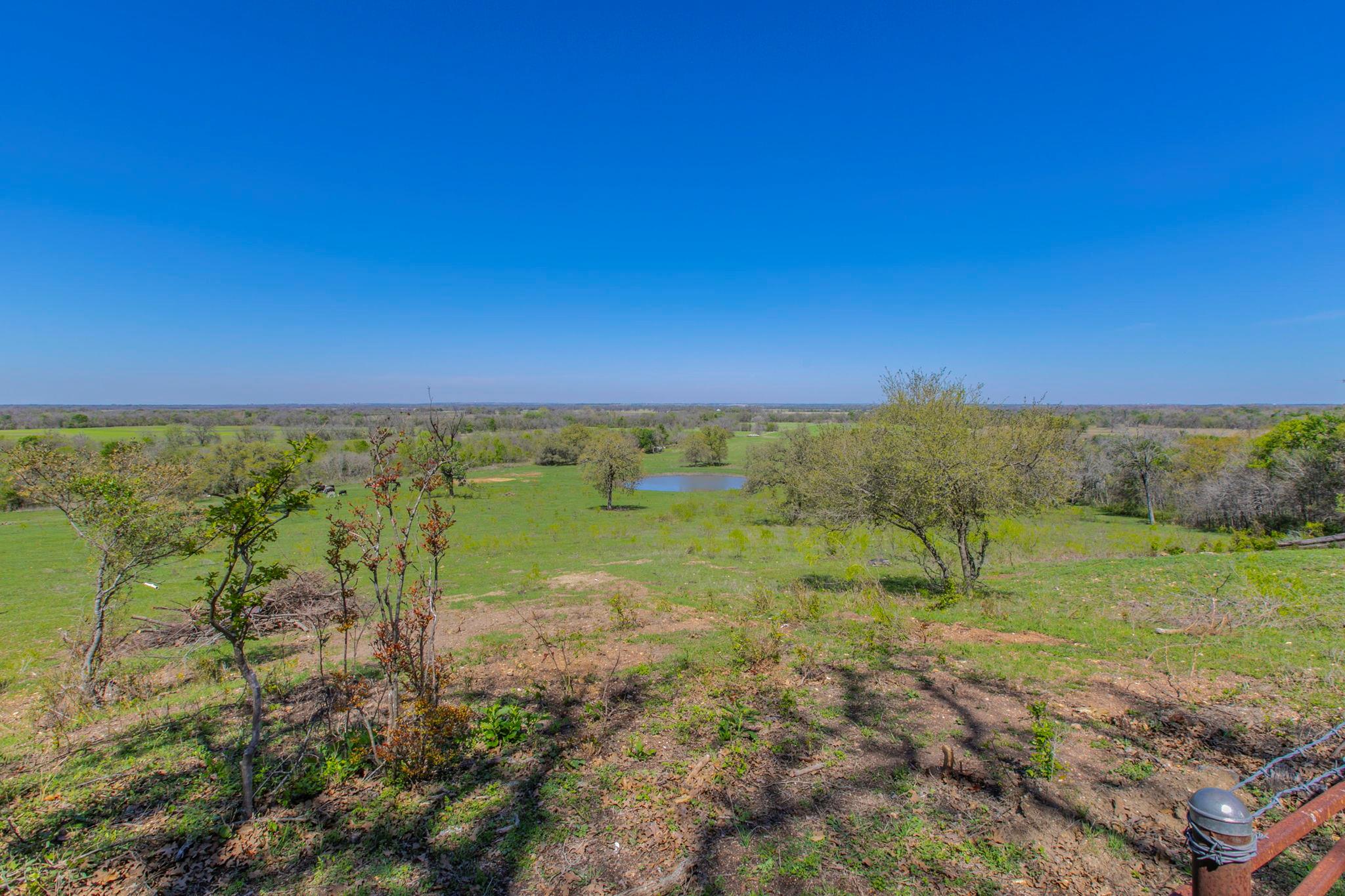 1500 County Road 405, Buckholts, TX 76518