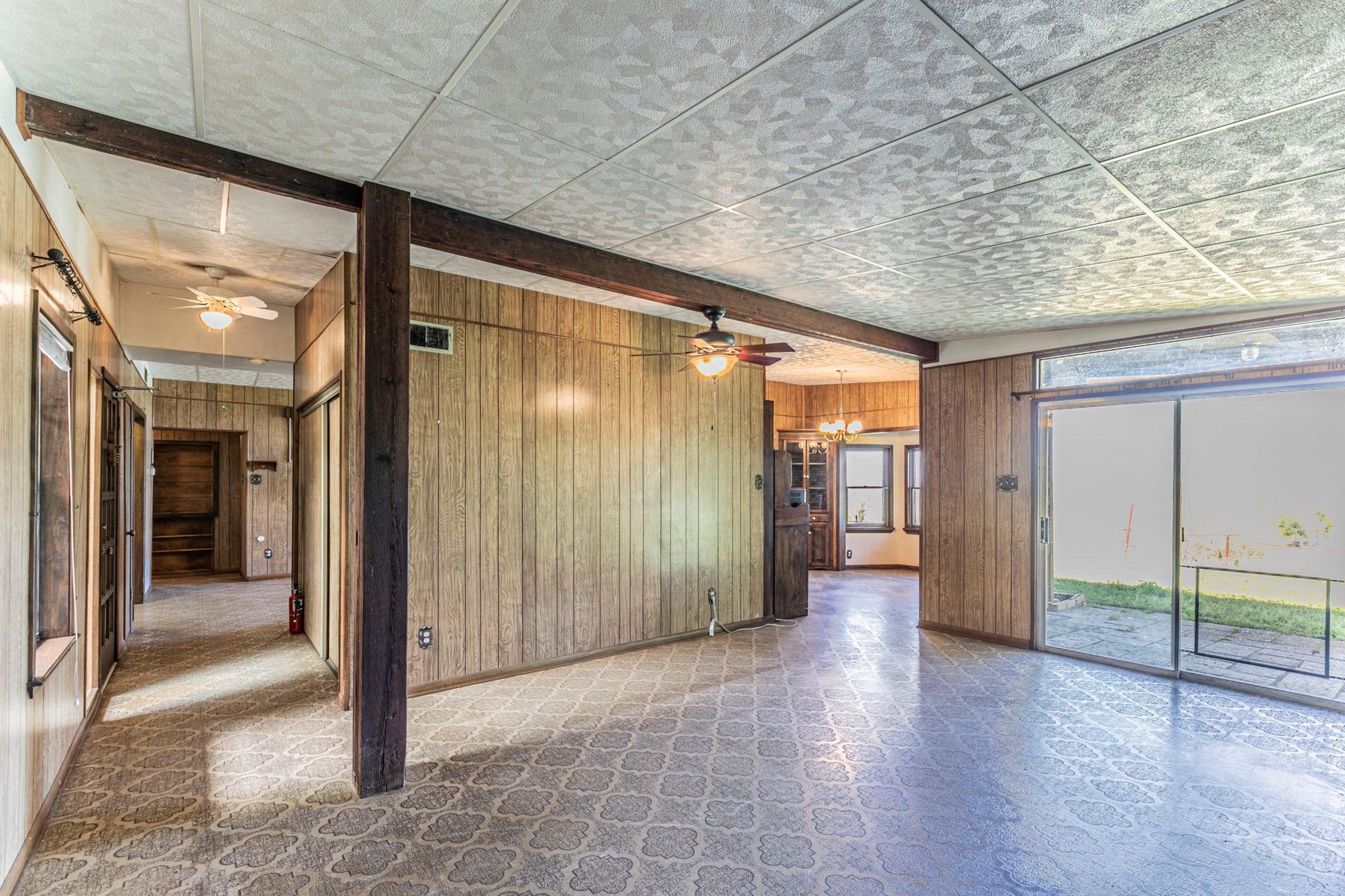 1500 County Road 405, Buckholts, TX 76518