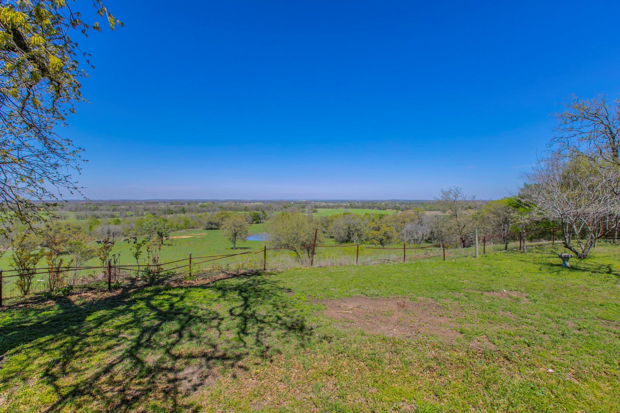 1500 County Road 405, Buckholts, TX 76518