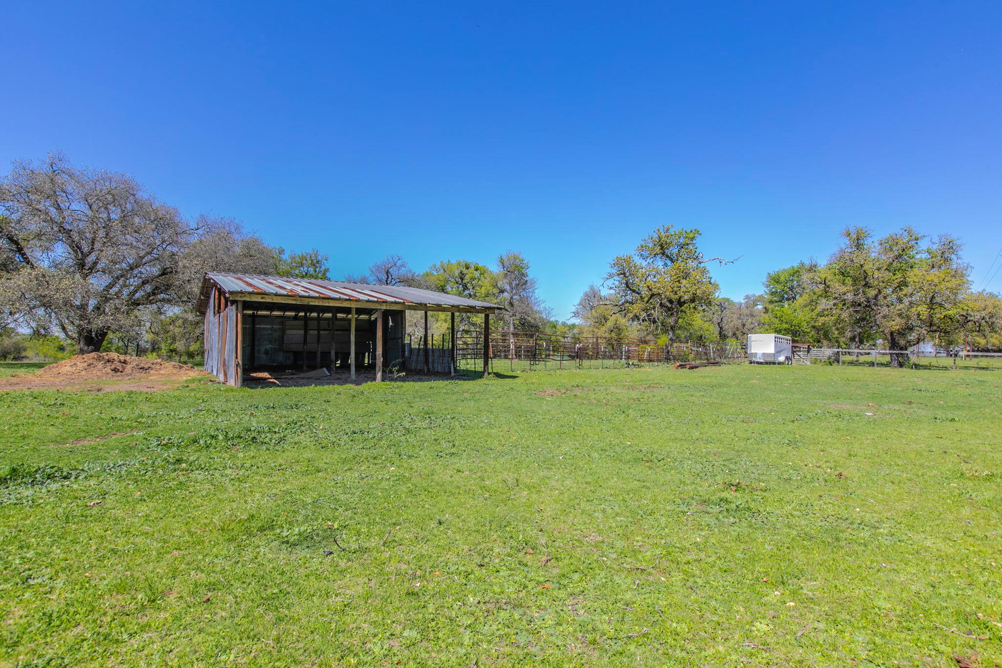 1500 County Road 405, Buckholts, TX 76518