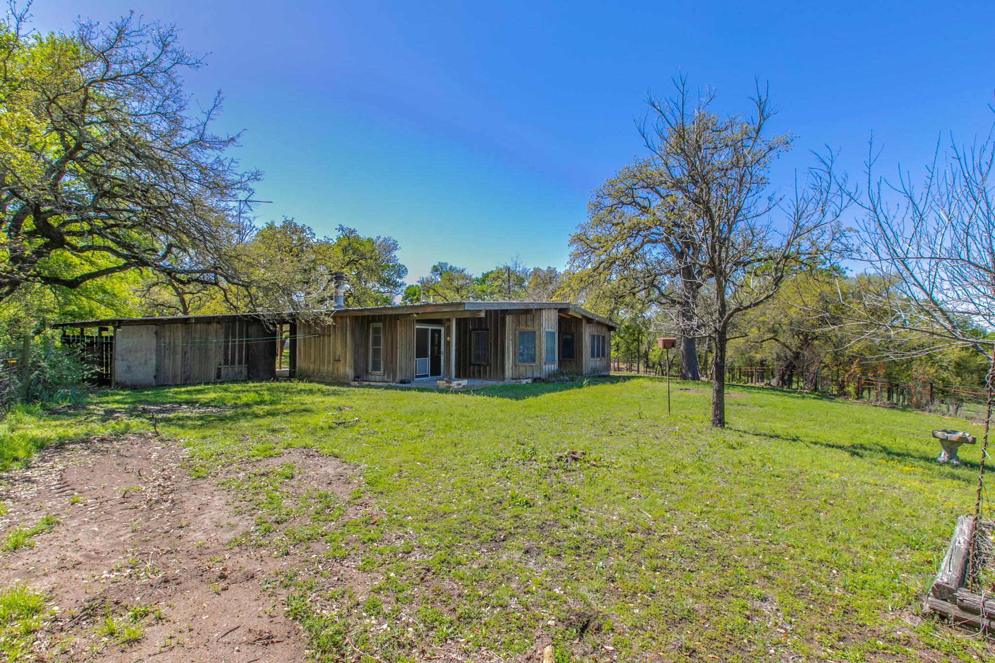 1500 County Road 405, Buckholts, TX 76518