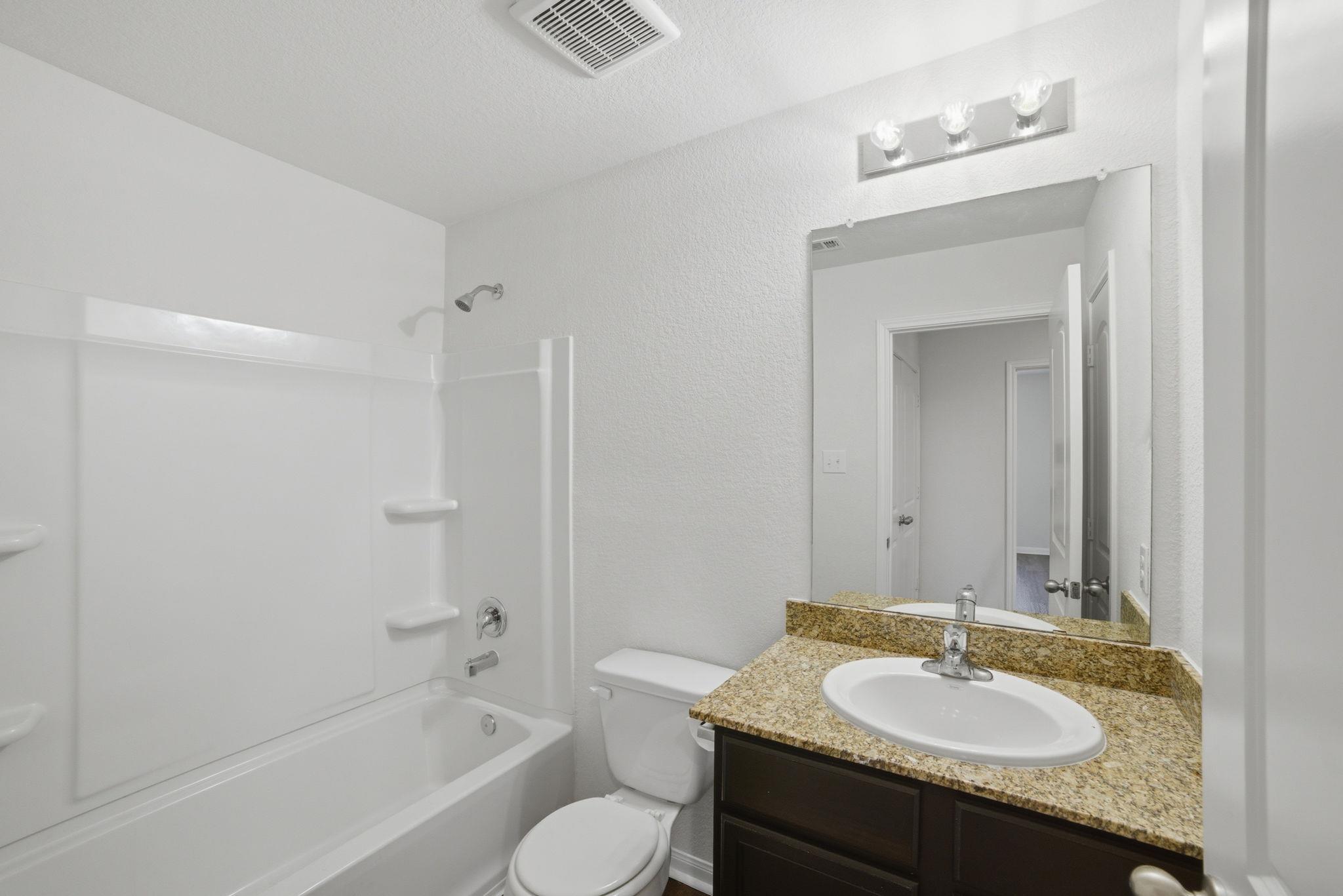 5017 Cressler Ln # 28G, Jarrell, TX 76537