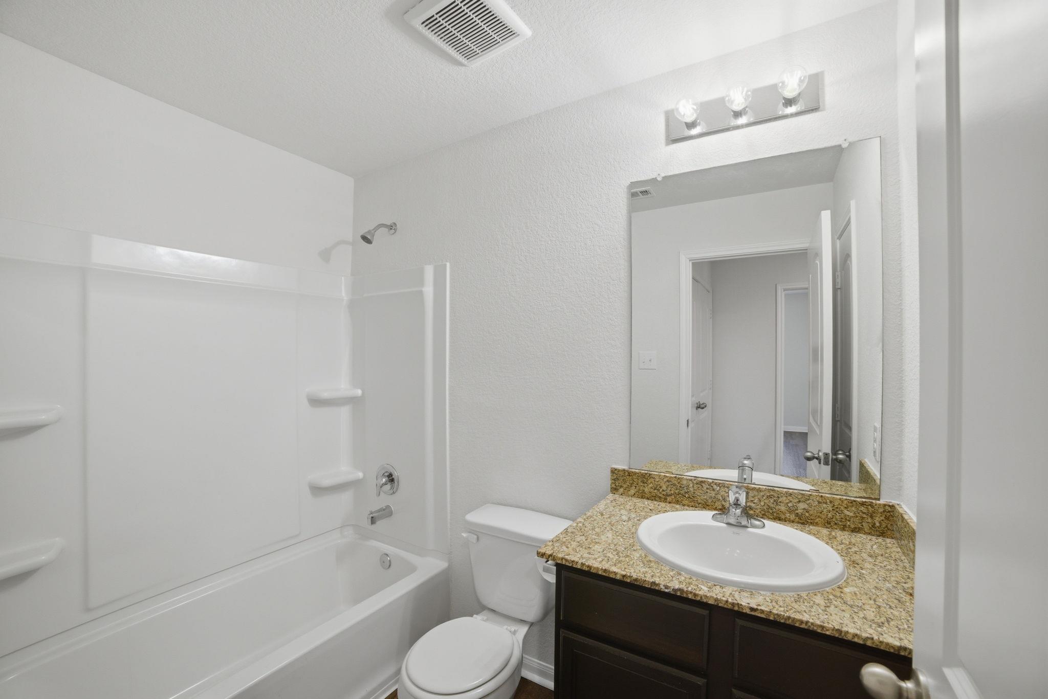 5017 Cressler Ln # 28G, Jarrell, TX 76537