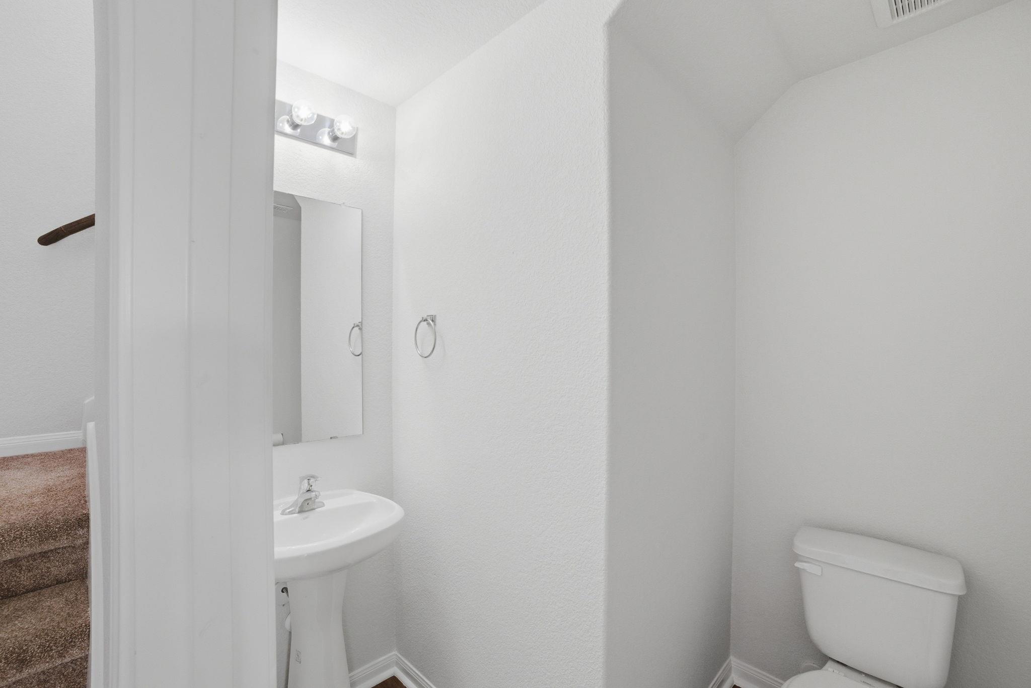 5017 Cressler Ln # 28G, Jarrell, TX 76537