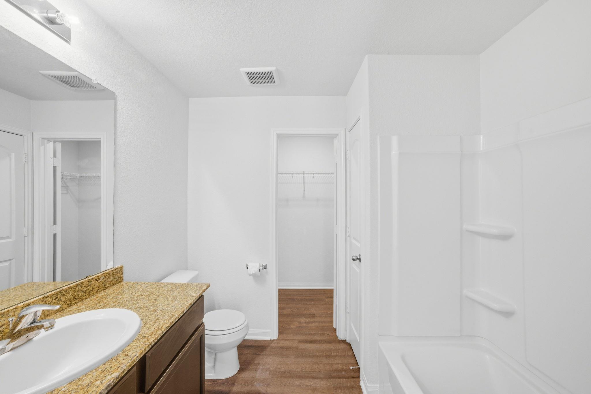 5017 Cressler Ln # 28G, Jarrell, TX 76537