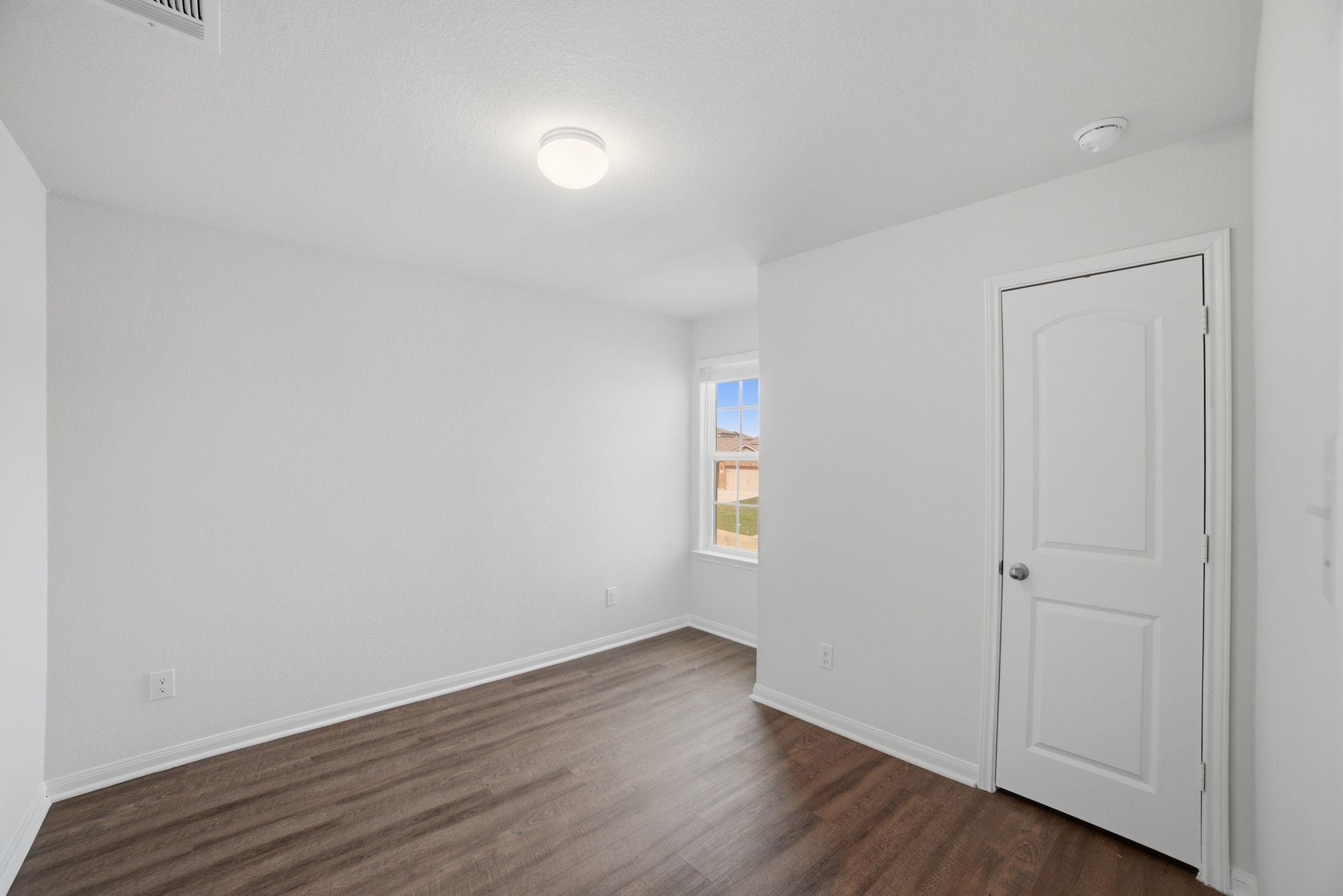 5017 Cressler Ln # 28G, Jarrell, TX 76537