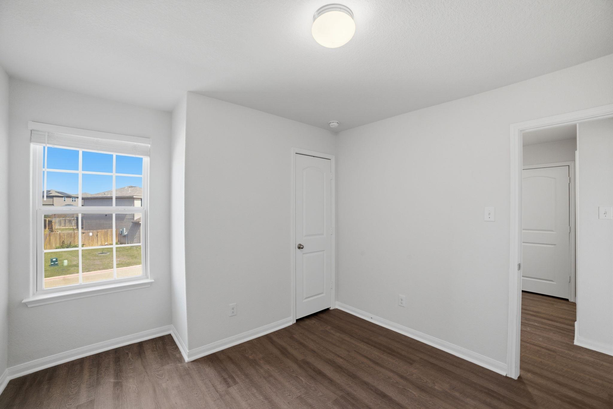 5017 Cressler Ln # 28G, Jarrell, TX 76537