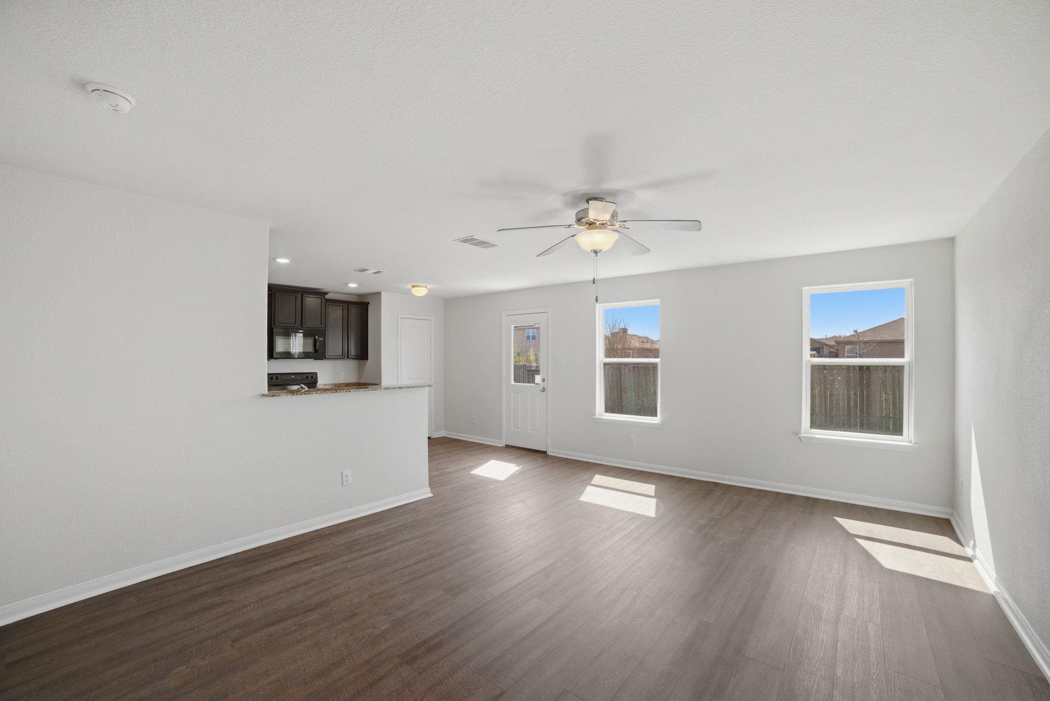 5017 Cressler Ln # 28G, Jarrell, TX 76537