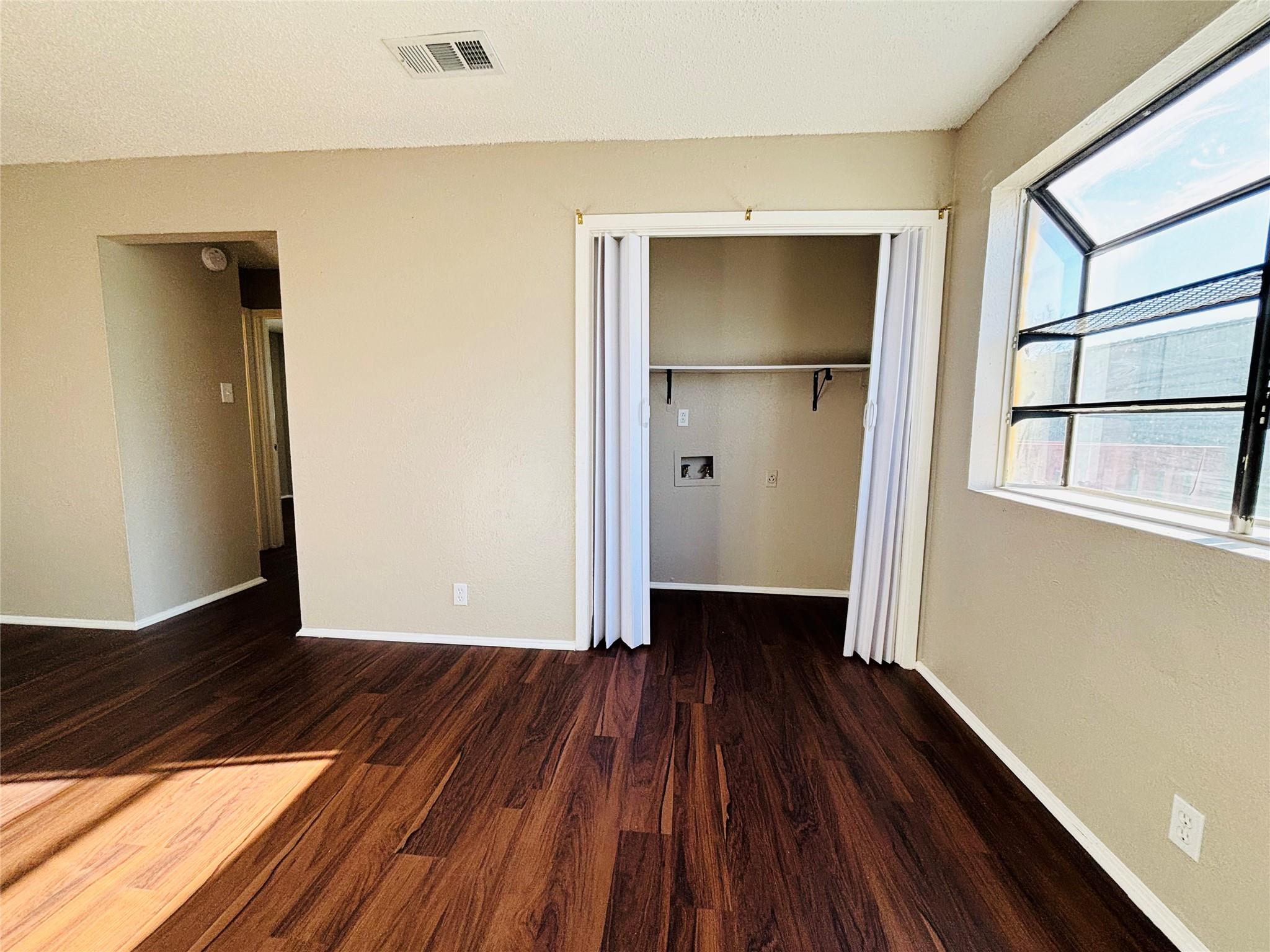 10211 Brownie Dr # D, Austin, TX 78753