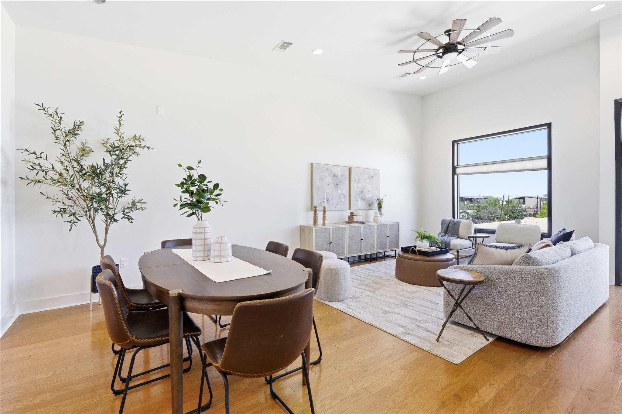 1702 S Lamar Blvd # 12, Austin, TX 78704