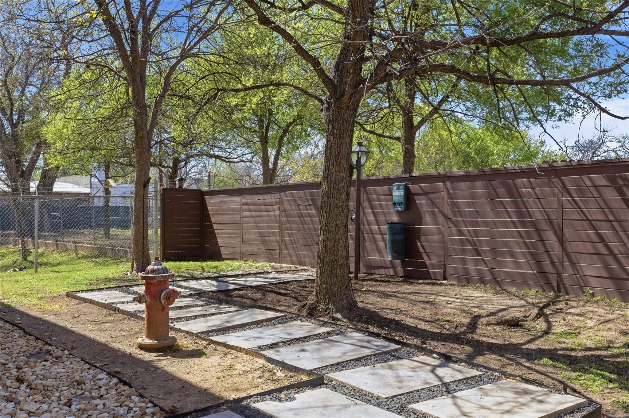 1702 S Lamar Blvd # 12, Austin, TX 78704